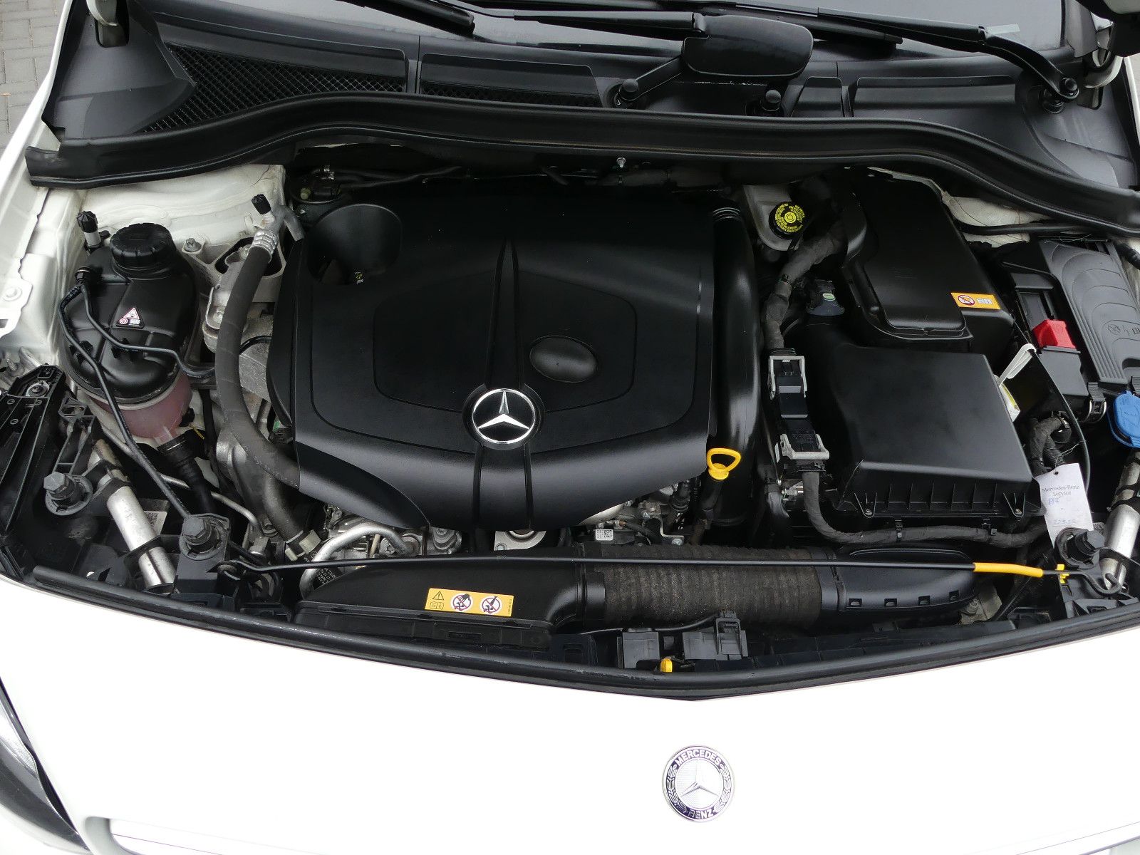 Fahrzeugabbildung Mercedes-Benz B 220 B B 220 CDI / d "2.HAND"