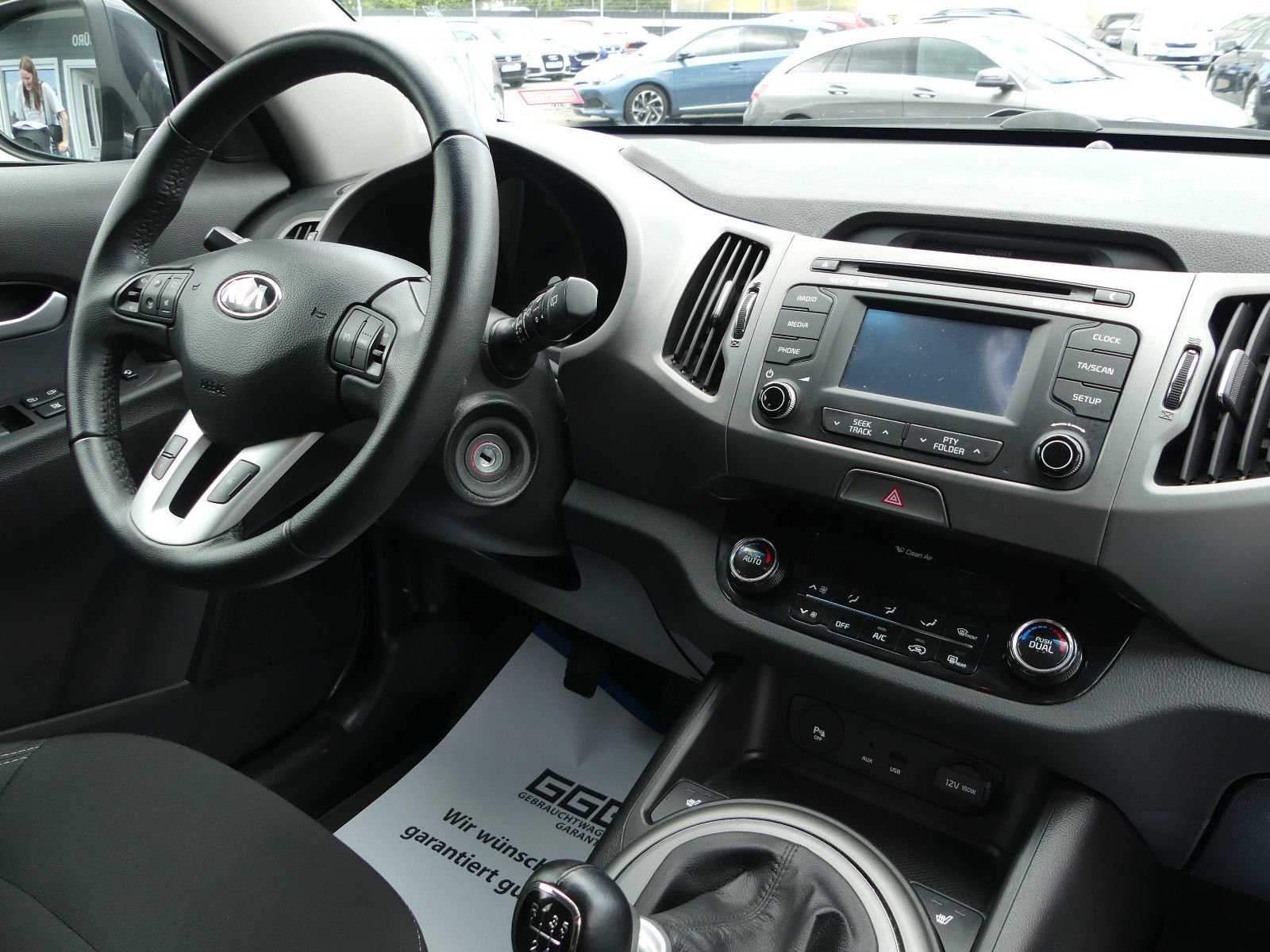Fahrzeugabbildung Kia Sportage Vision 2WD "22TKM"SCHECKHEFTGEP."