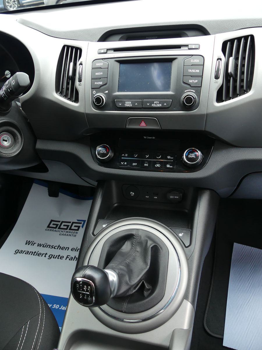 Fahrzeugabbildung Kia Sportage Vision 2WD "22TKM"SCHECKHEFTGEP."