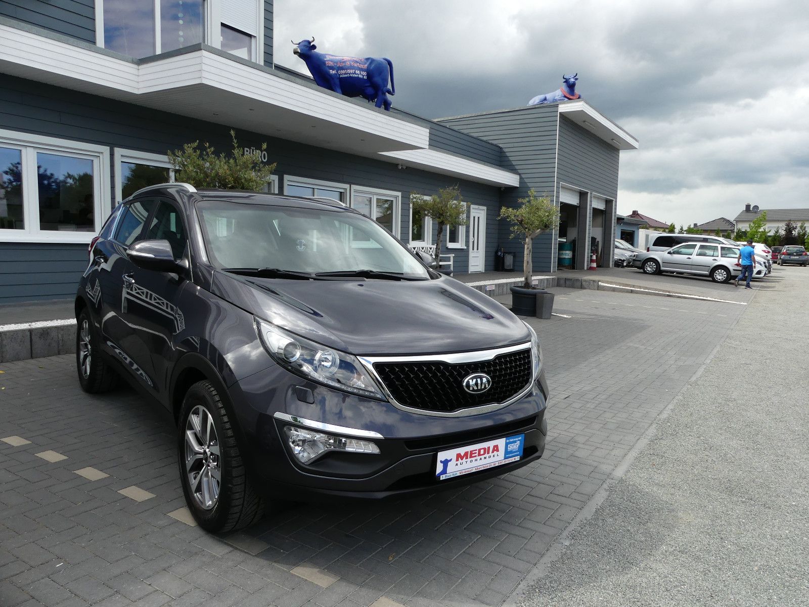 Fahrzeugabbildung Kia Sportage Vision 2WD "22TKM"SCHECKHEFTGEP."