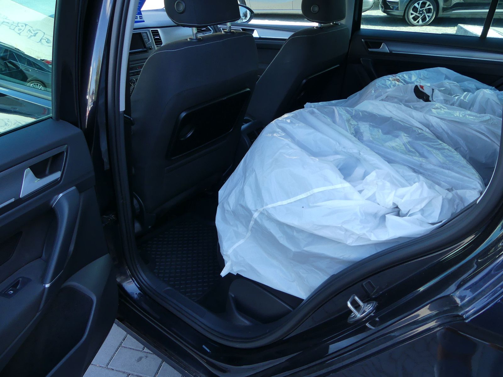 Fahrzeugabbildung Volkswagen Golf Sportsvan VII Lounge BMT/Start-Stopp"2.HAND