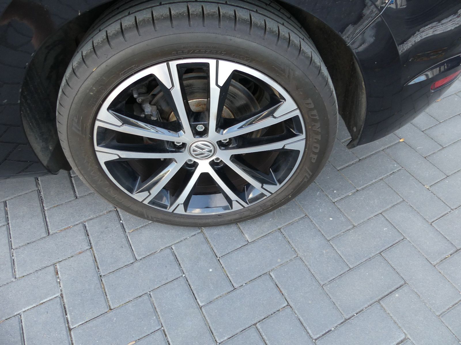 Fahrzeugabbildung Volkswagen Golf Sportsvan VII Lounge BMT/Start-Stopp"2.HAND