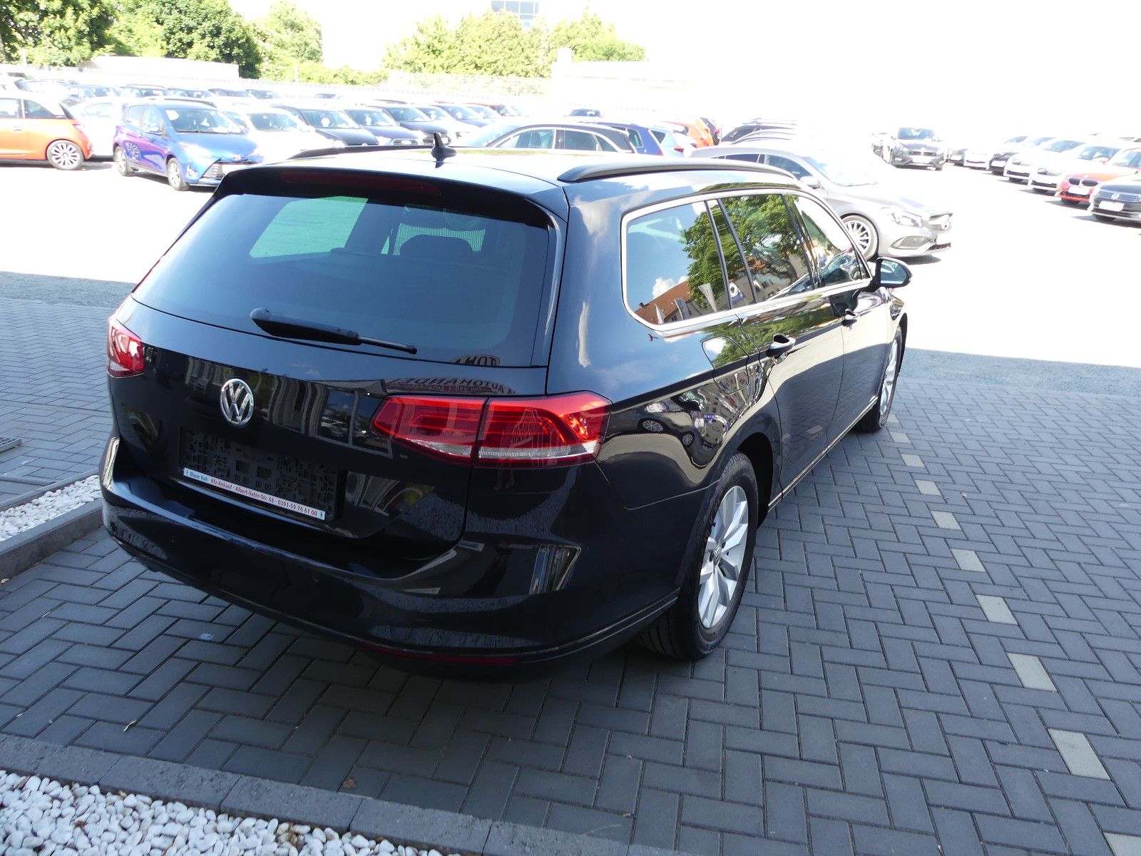 Fahrzeugabbildung Volkswagen Passat Variant Comfortline BMT/Start-Stopp