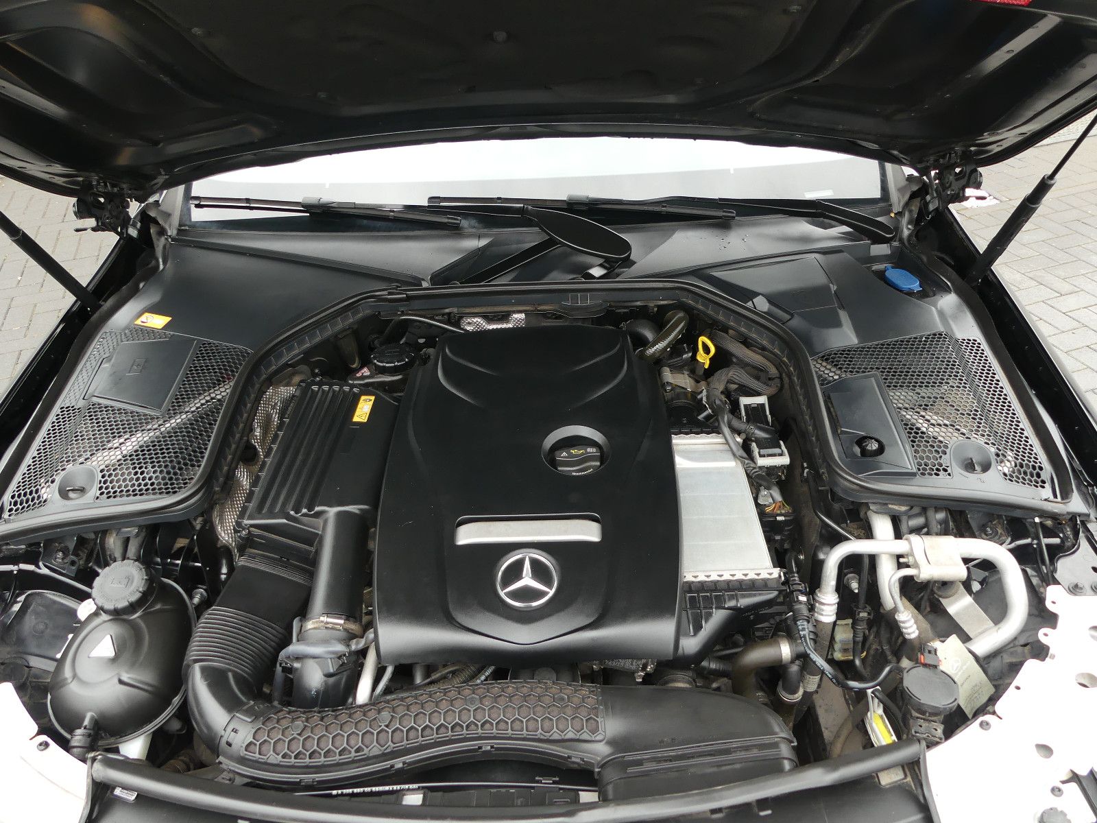 Fahrzeugabbildung Mercedes-Benz C 200 C Coupe C 200"85TKM"