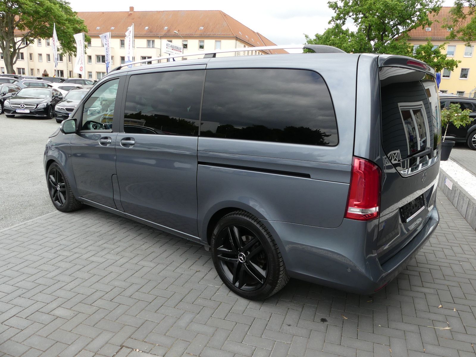 Fahrzeugabbildung Mercedes-Benz V 250 Lang "AUTOMATIK"