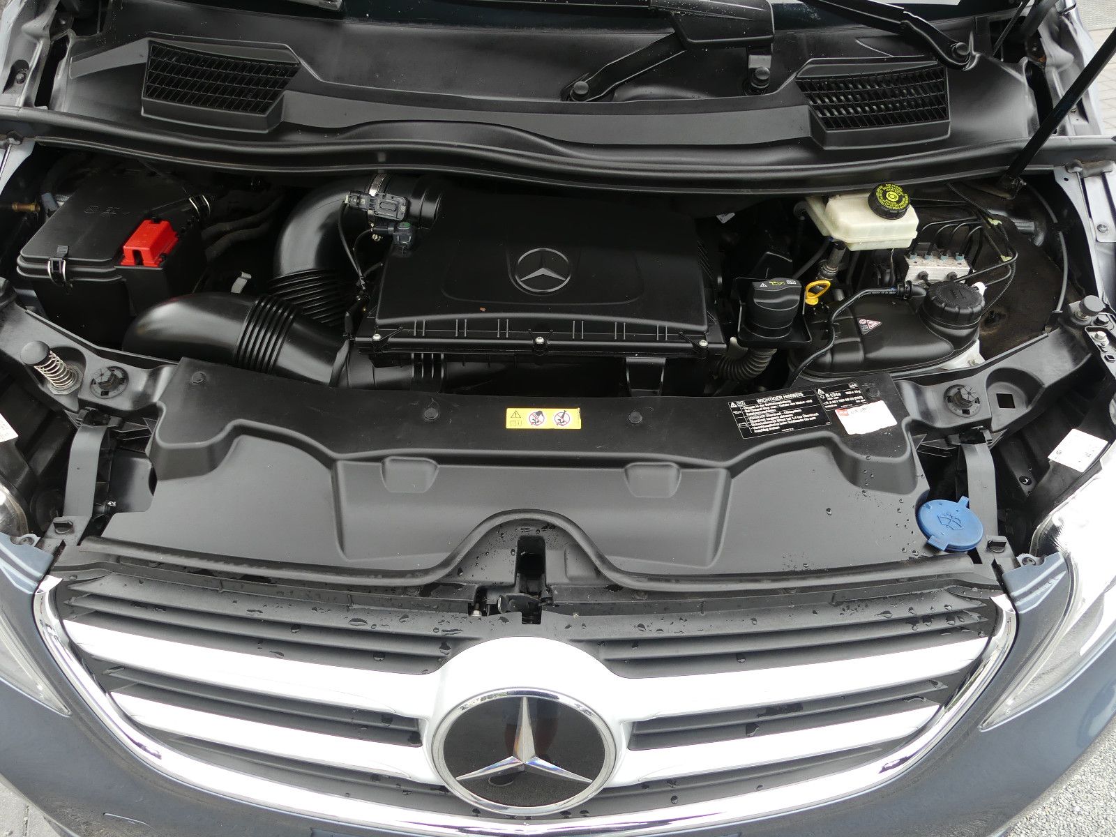 Fahrzeugabbildung Mercedes-Benz V 250 Lang "AUTOMATIK"