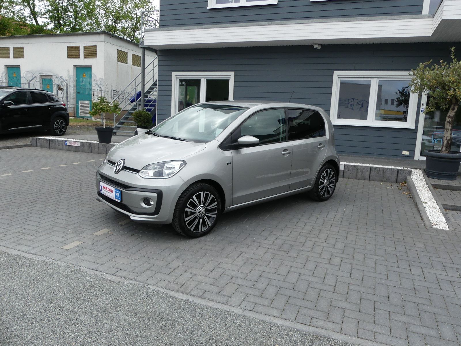 Fahrzeugabbildung Volkswagen up! join up! Start-Stopp