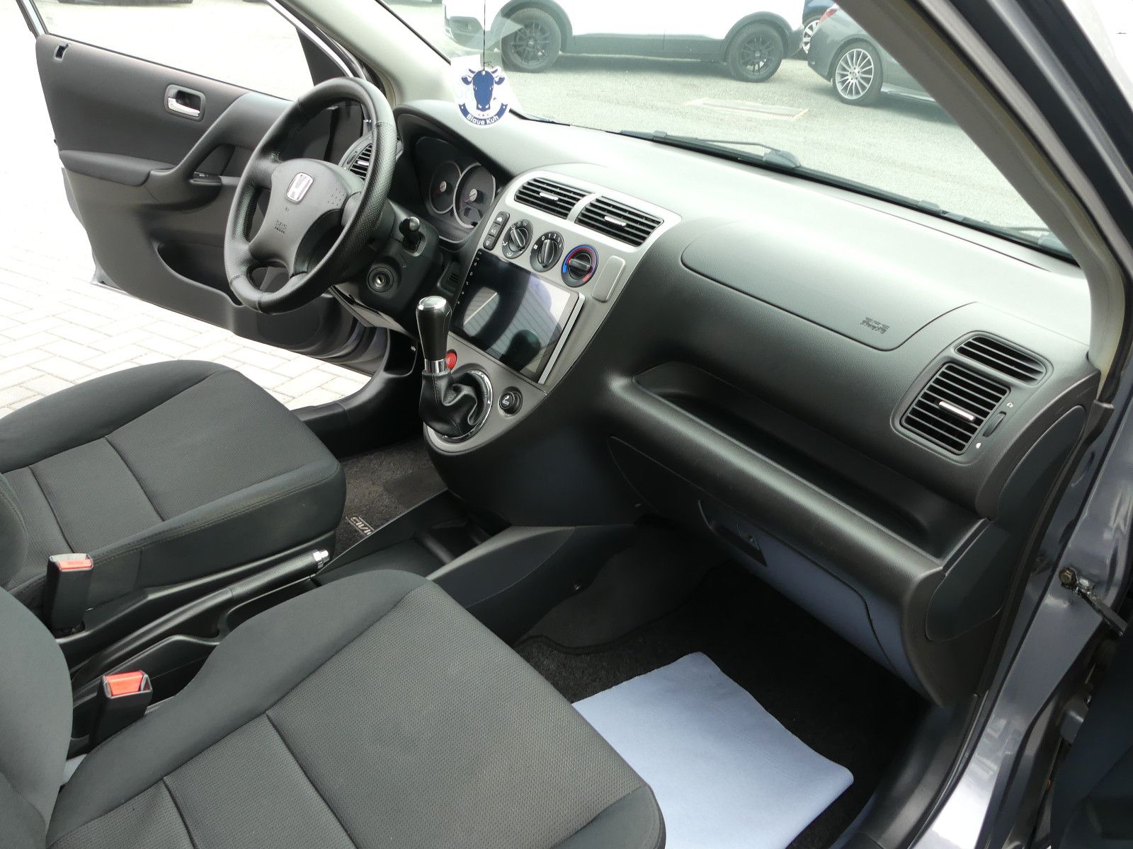Fahrzeugabbildung Honda Civic Lim. 5-trg. 1.6 i LS