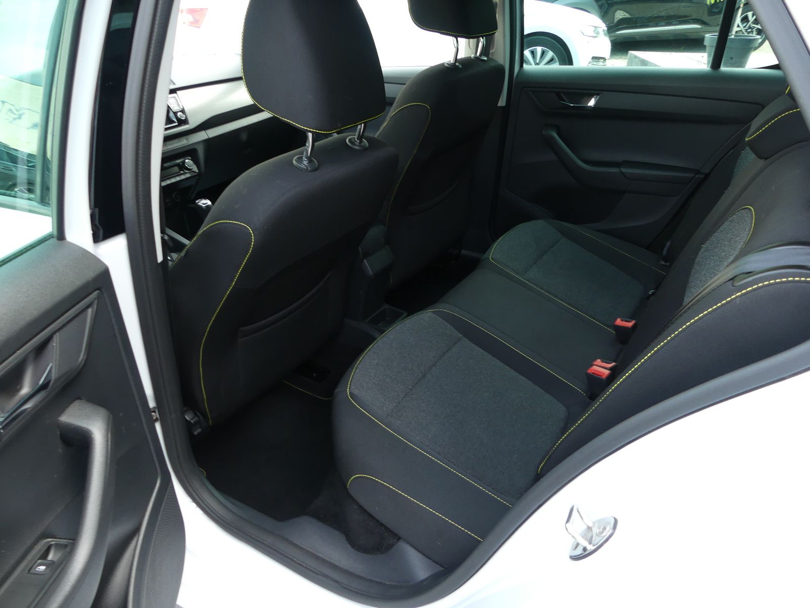 Fahrzeugabbildung SKODA Fabia Soleil"70TKM"