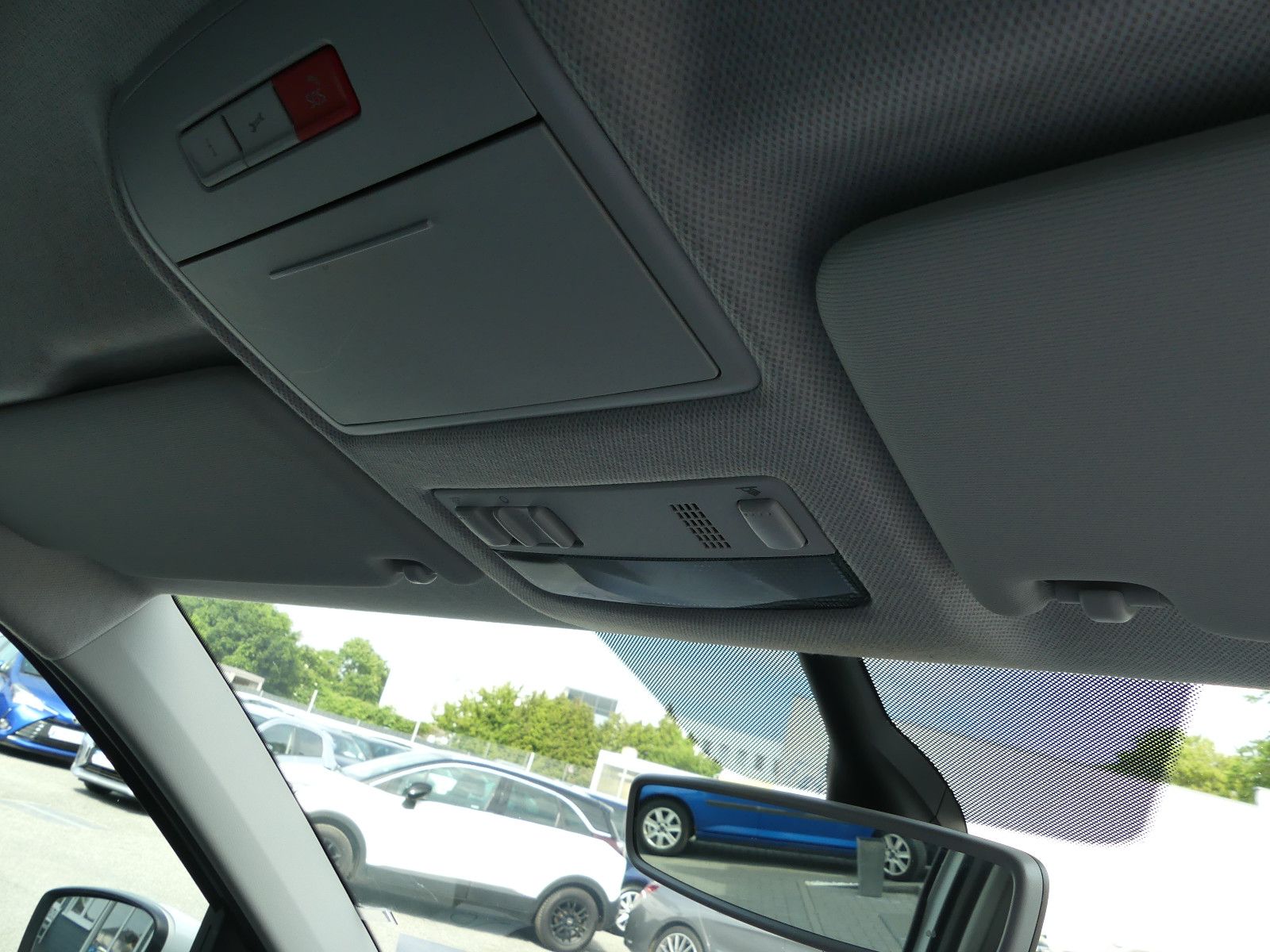 Fahrzeugabbildung SKODA Fabia Soleil"70TKM"
