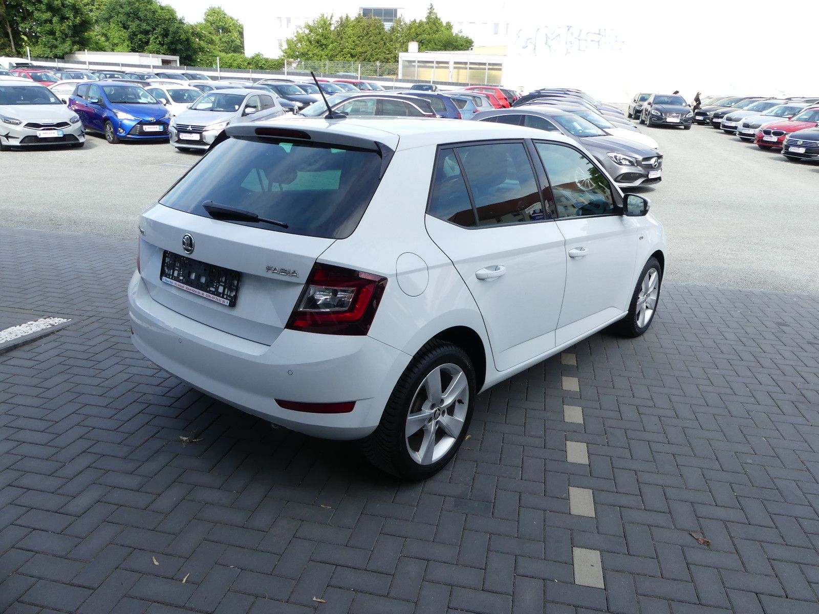Fahrzeugabbildung SKODA Fabia Soleil"70TKM"