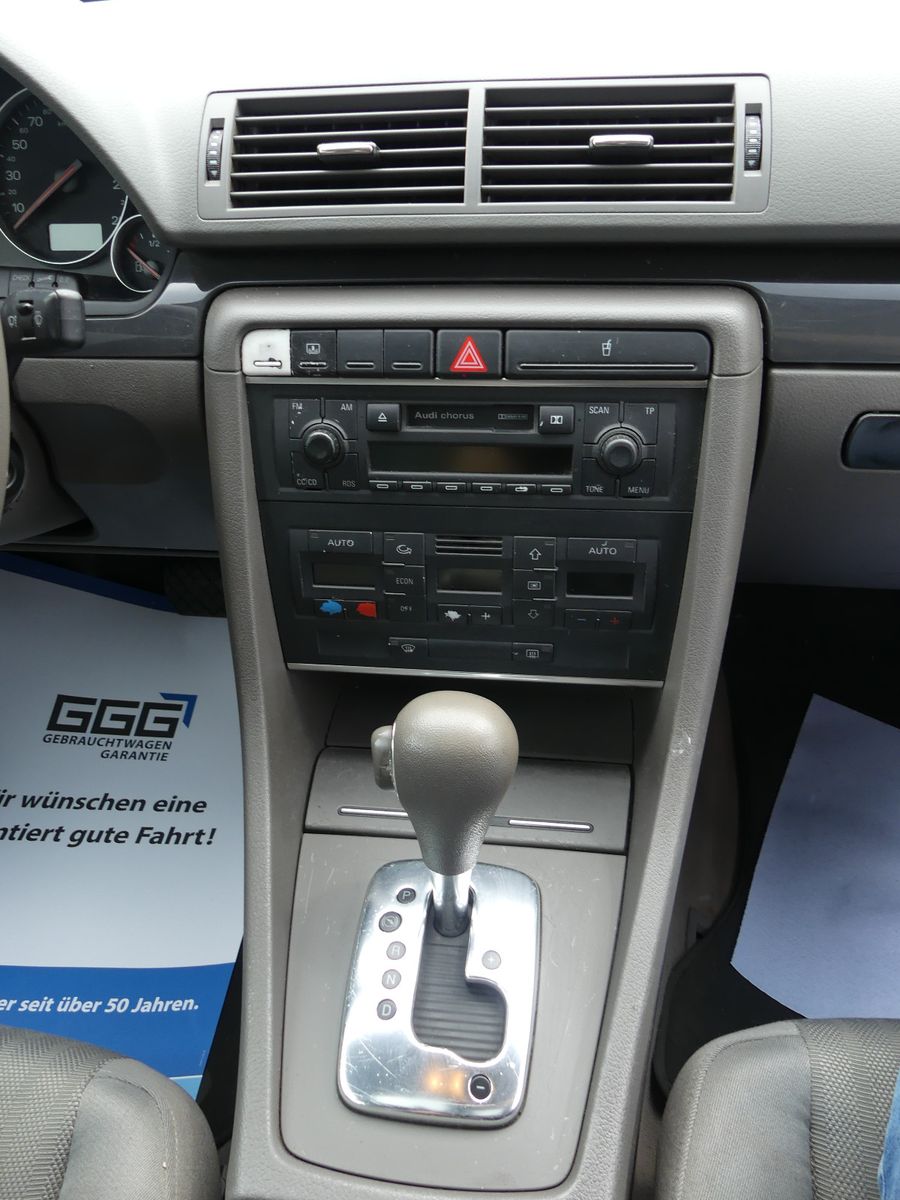 Fahrzeugabbildung Audi A4 2.0 multitronic