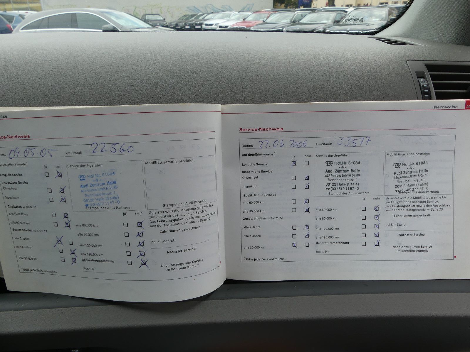 Fahrzeugabbildung Audi A4 2.0 multitronic