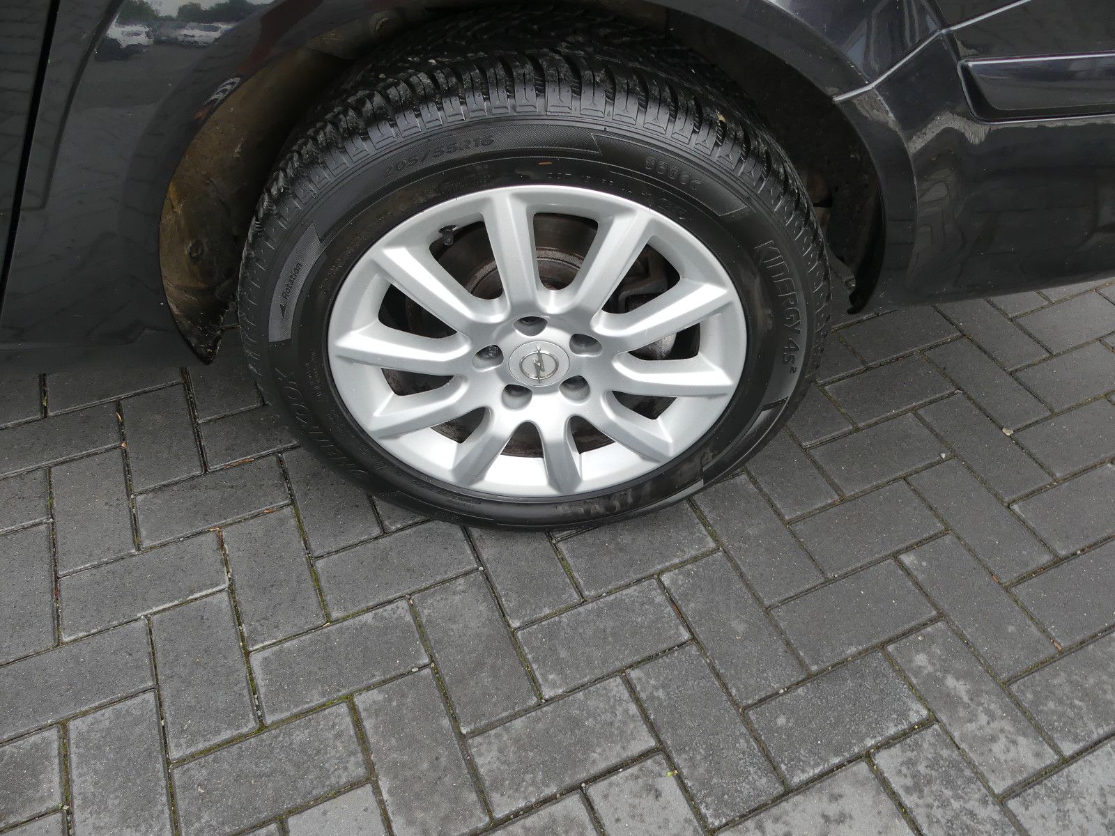Fahrzeugabbildung Opel Astra H Caravan Edition "111 Jahre"