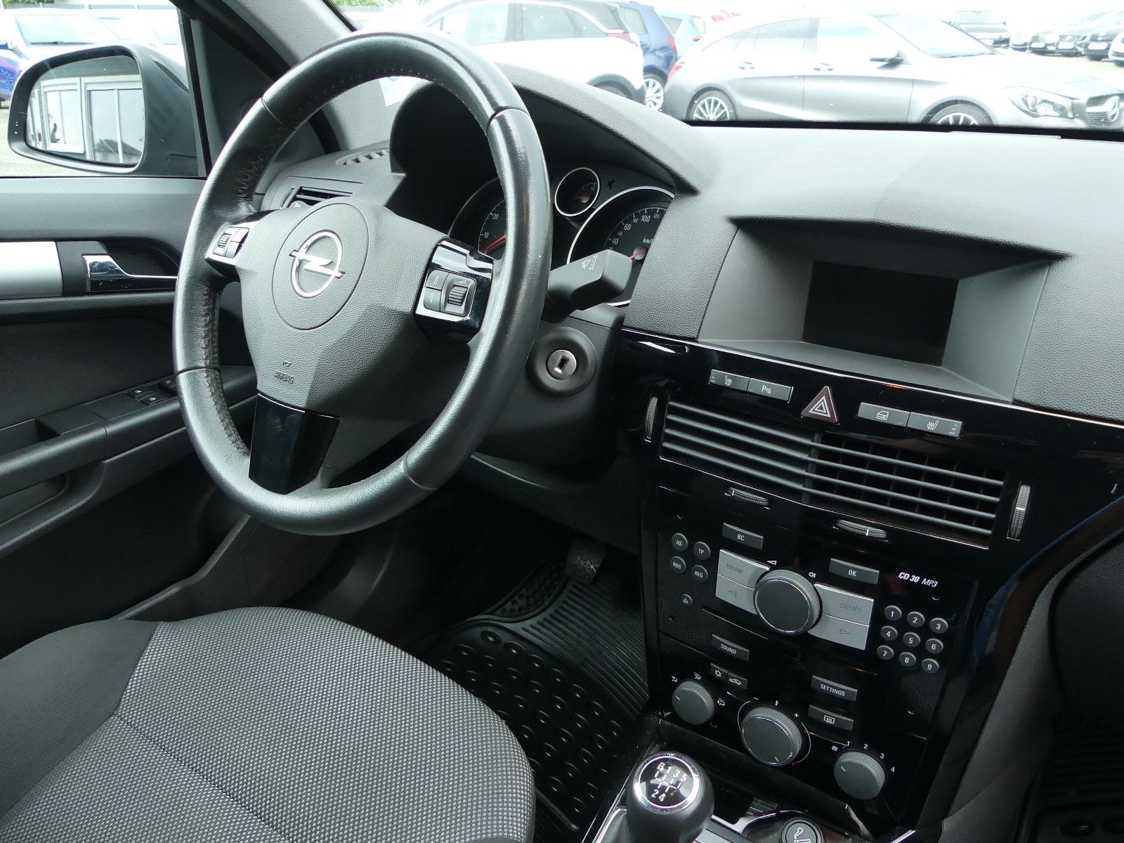 Fahrzeugabbildung Opel Astra H Caravan Edition "111 Jahre"