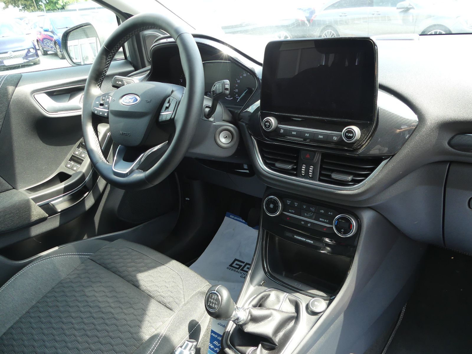 Fahrzeugabbildung Ford Puma Titanium"2.HAND"30TKM"