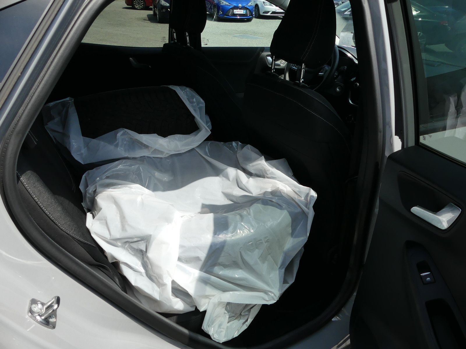 Fahrzeugabbildung Ford Puma Titanium"2.HAND"30TKM"