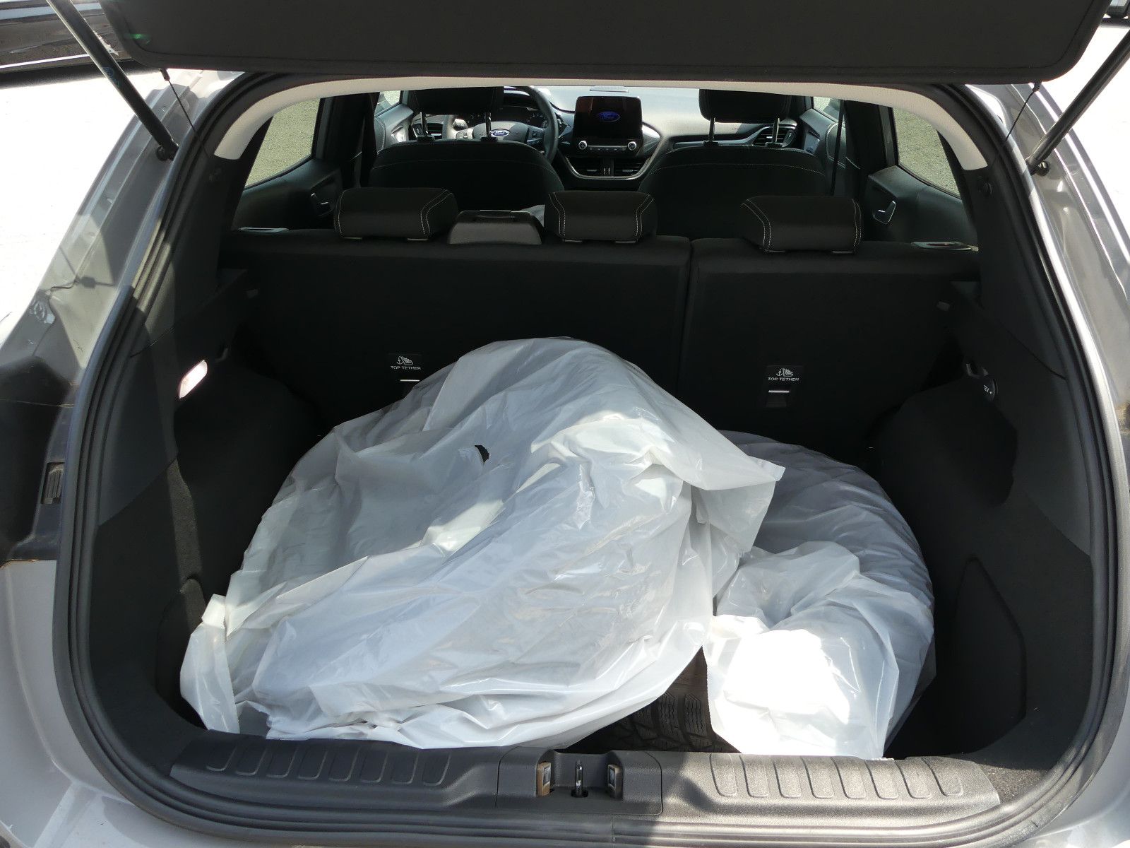 Fahrzeugabbildung Ford Puma Titanium"2.HAND"30TKM"