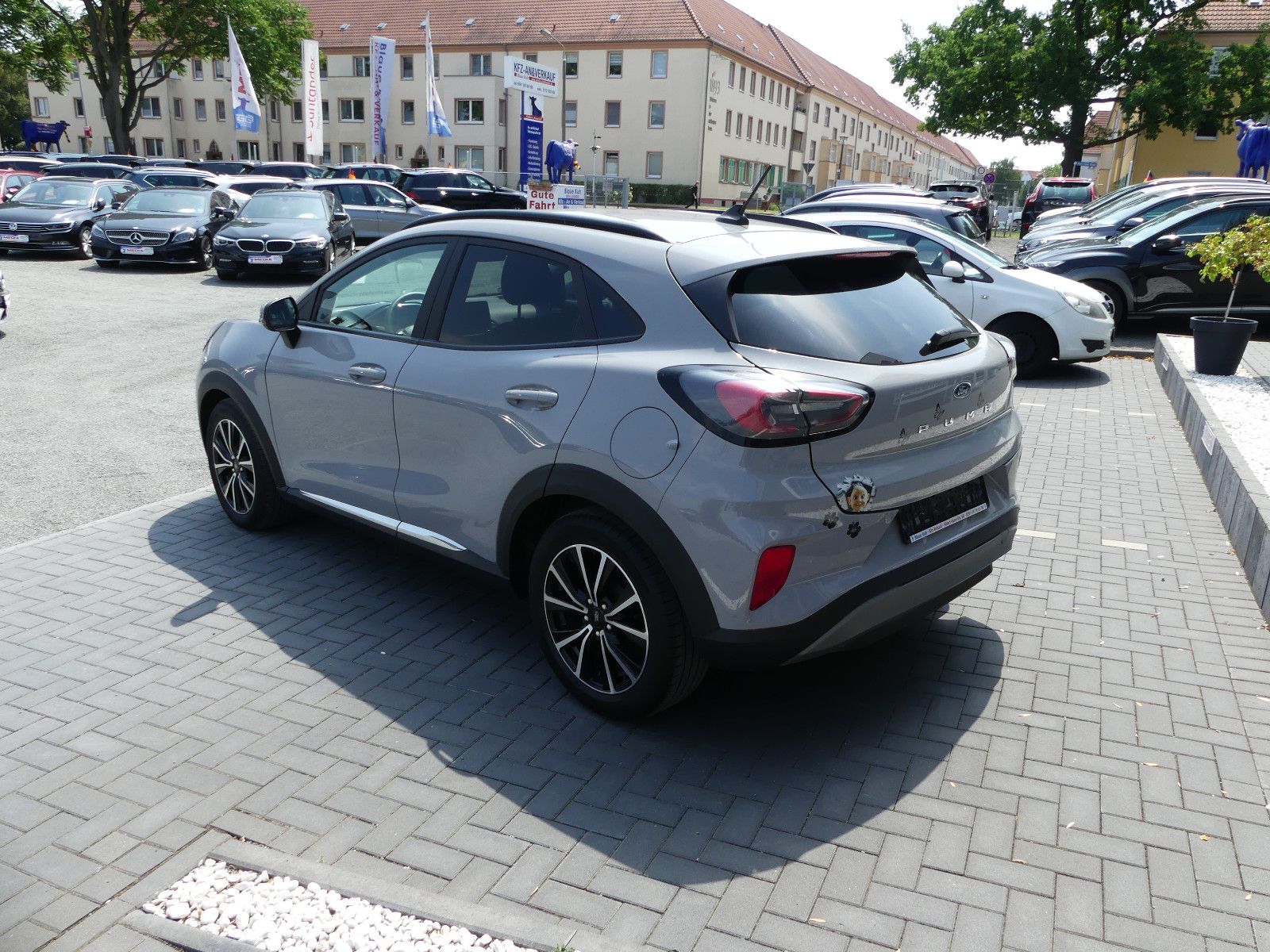 Fahrzeugabbildung Ford Puma Titanium"2.HAND"30TKM"