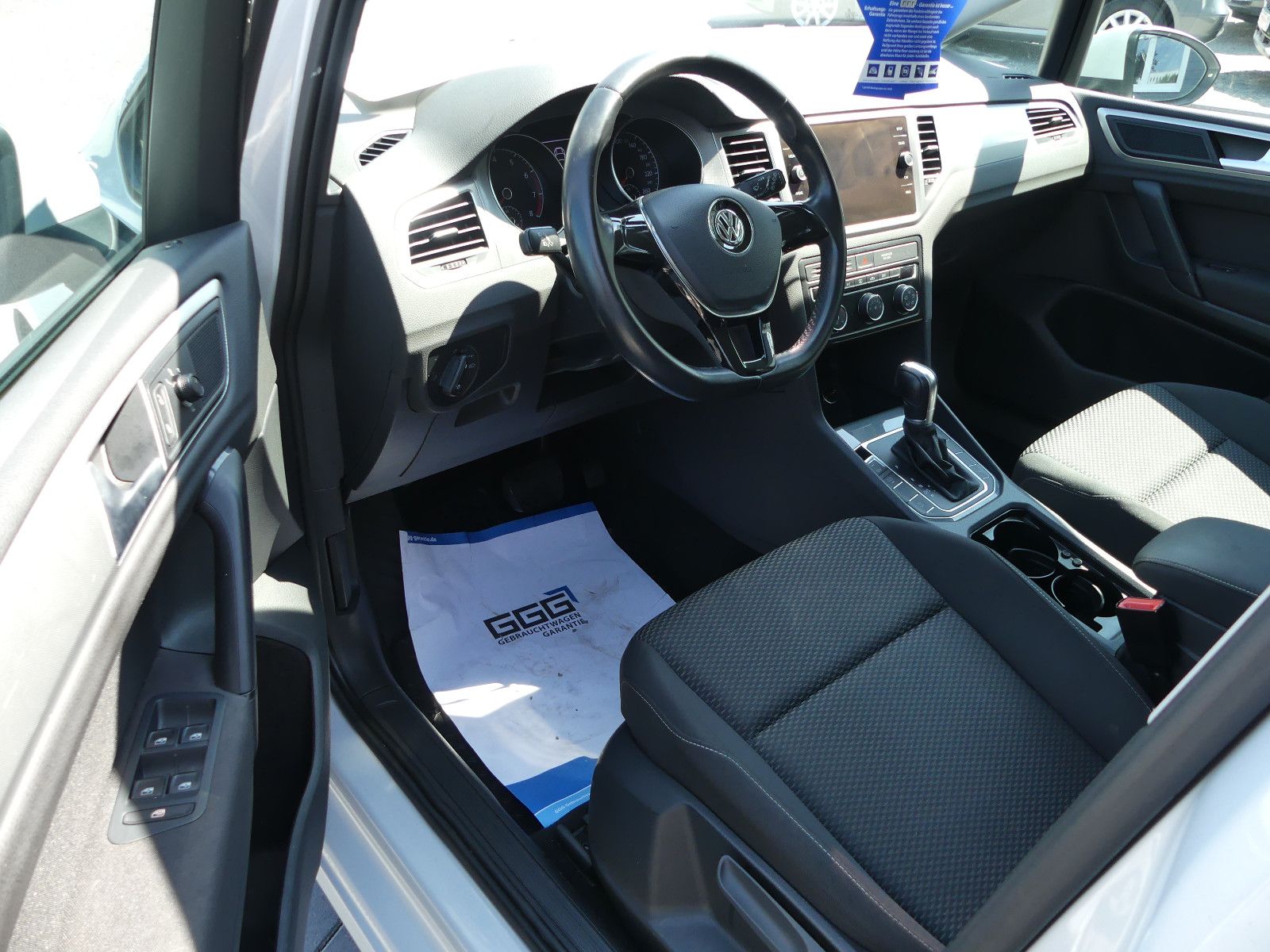 Fahrzeugabbildung Volkswagen Golf Sportsvan VII Trendline"1.HAND"82TKM"