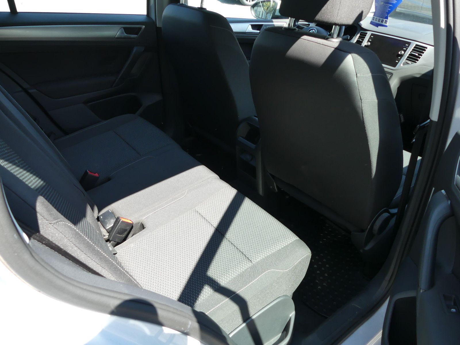 Fahrzeugabbildung Volkswagen Golf Sportsvan VII Trendline"1.HAND"82TKM"