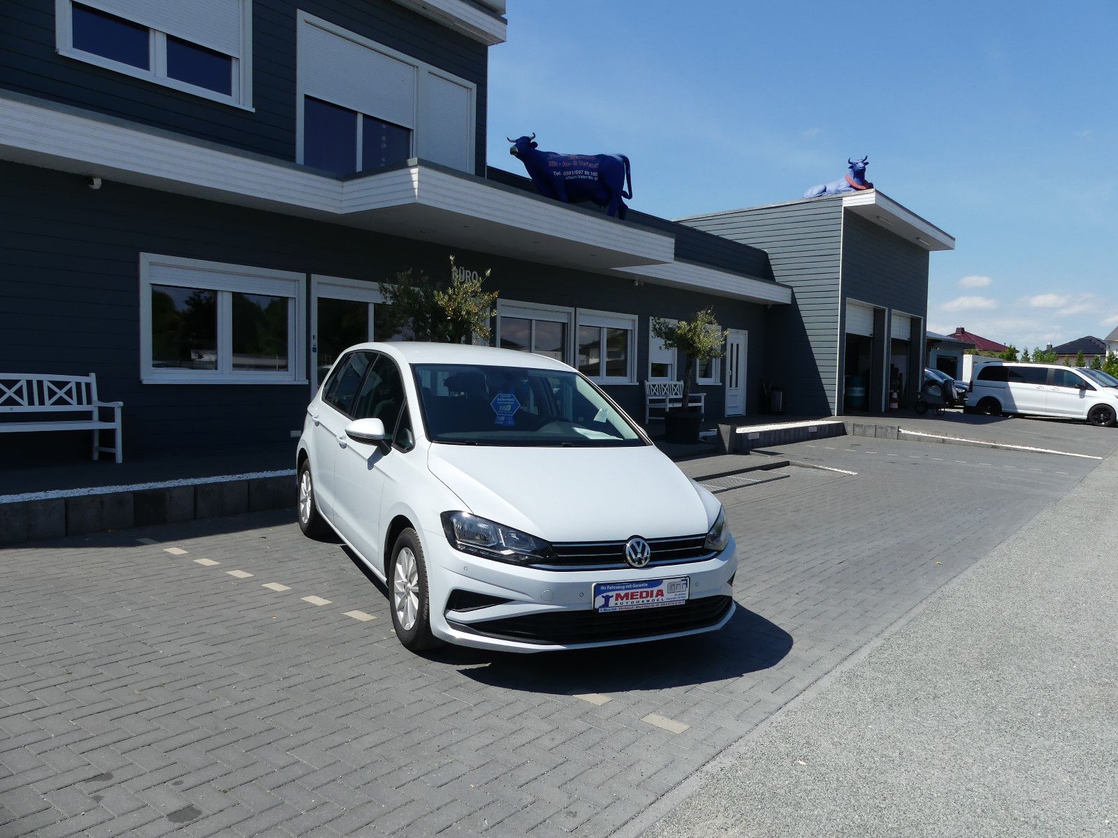 Fahrzeugabbildung Volkswagen Golf Sportsvan VII Trendline"1.HAND"82TKM"