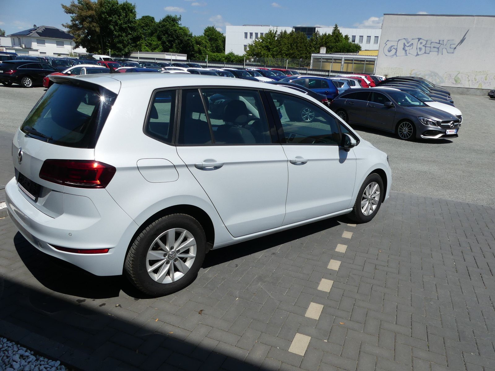 Fahrzeugabbildung Volkswagen Golf Sportsvan VII Trendline"1.HAND"82TKM"