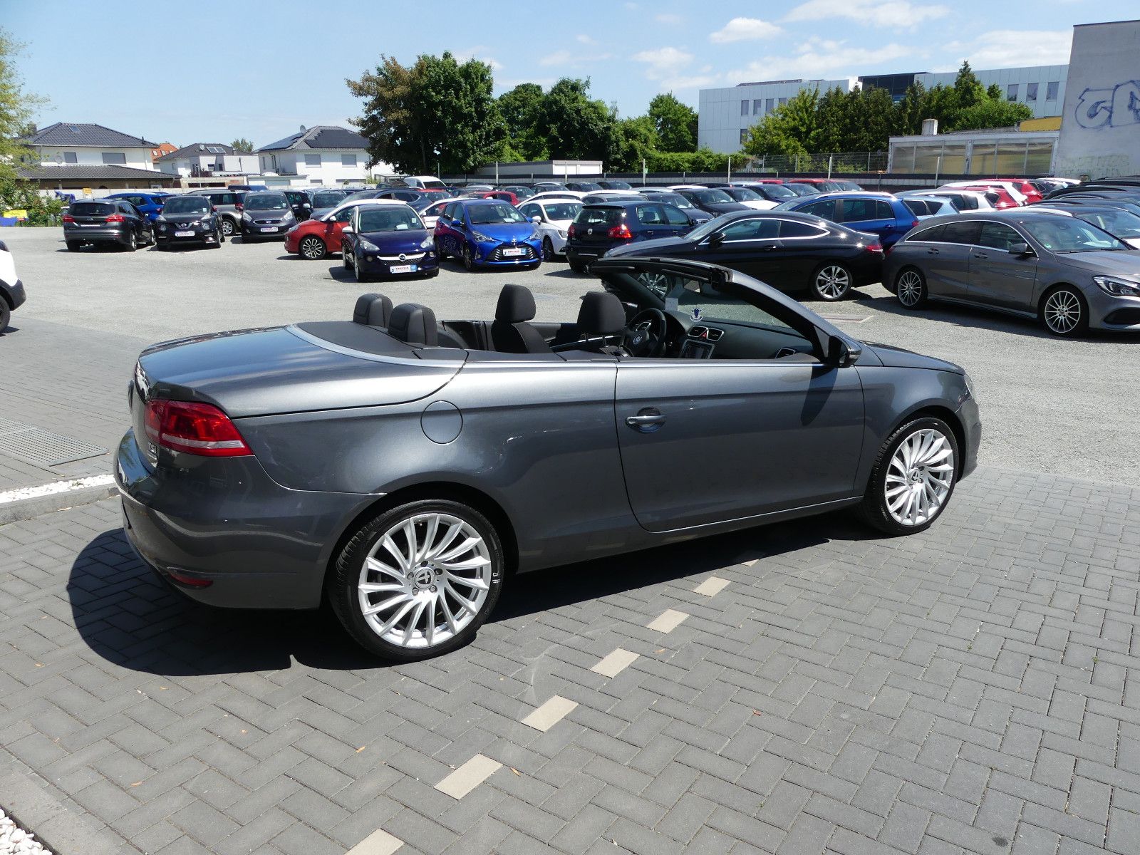 Fahrzeugabbildung Volkswagen Eos Basis BMT "CABRIO"
