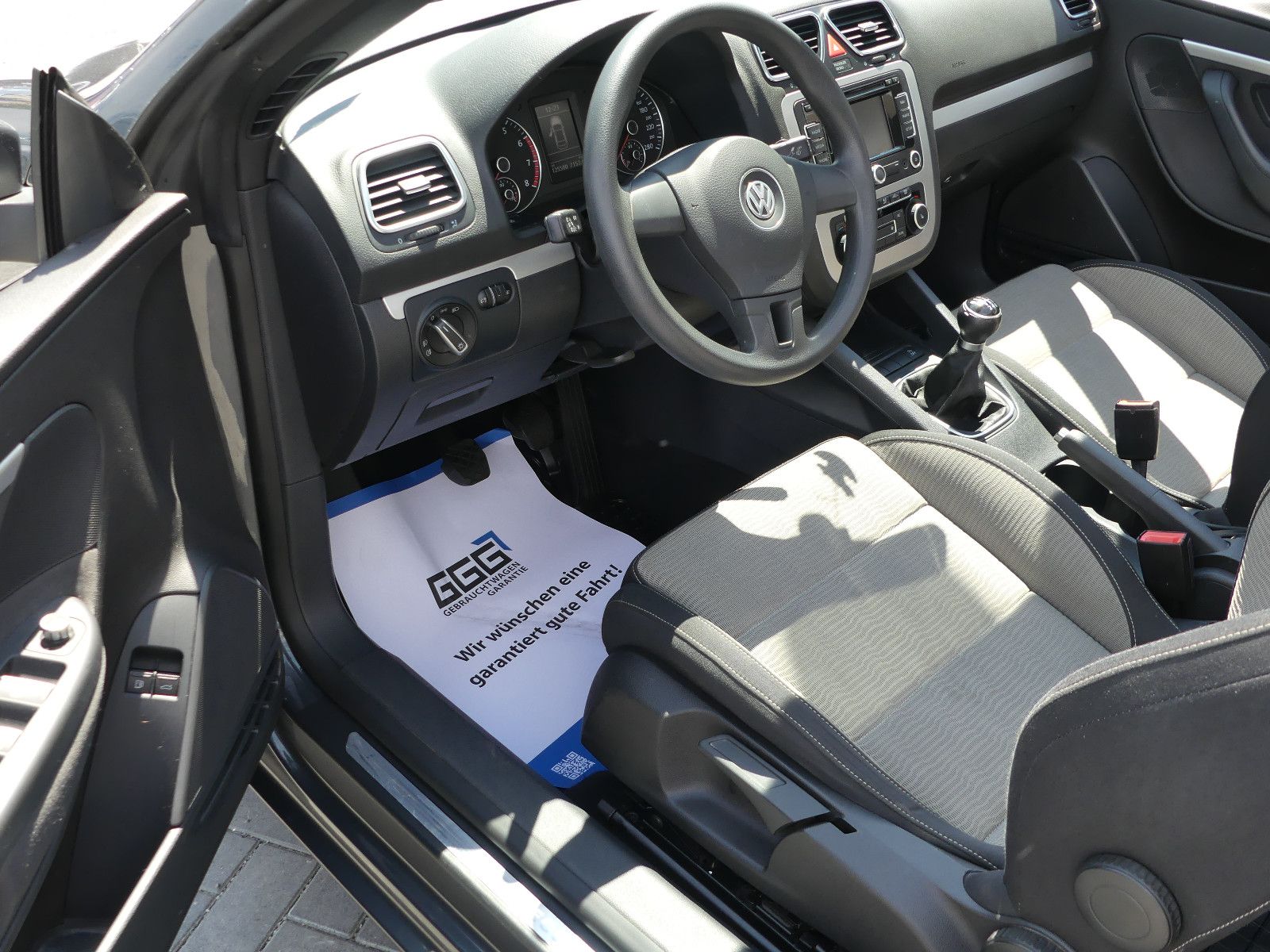 Fahrzeugabbildung Volkswagen Eos Basis BMT "CABRIO"