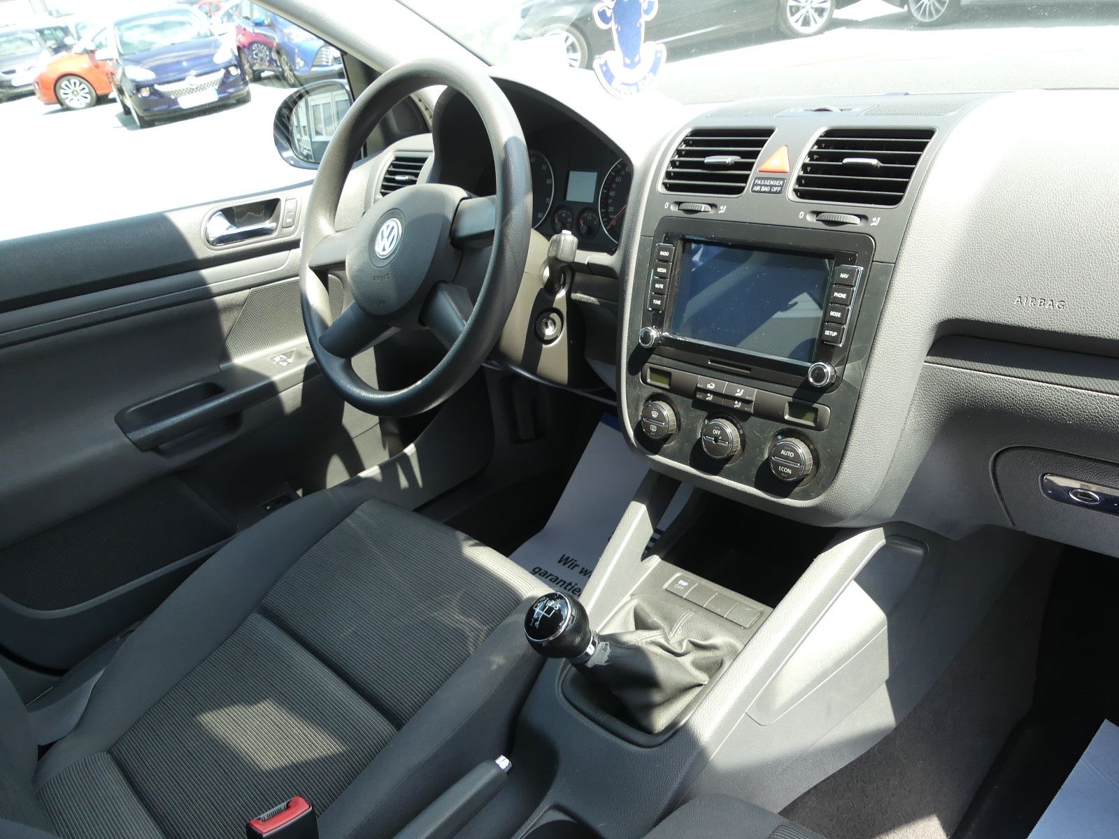 Fahrzeugabbildung Volkswagen Golf V Lim. Trendline