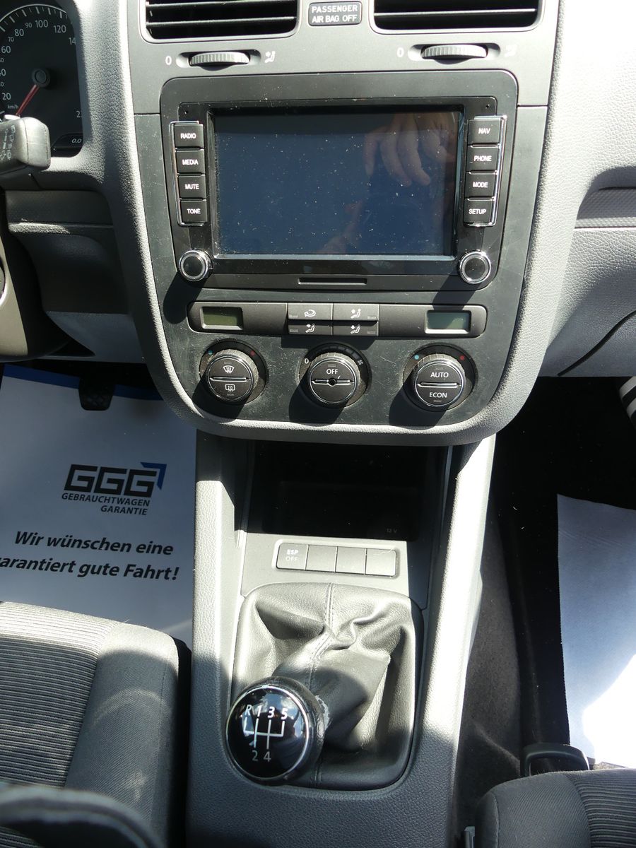 Fahrzeugabbildung Volkswagen Golf V Lim. Trendline