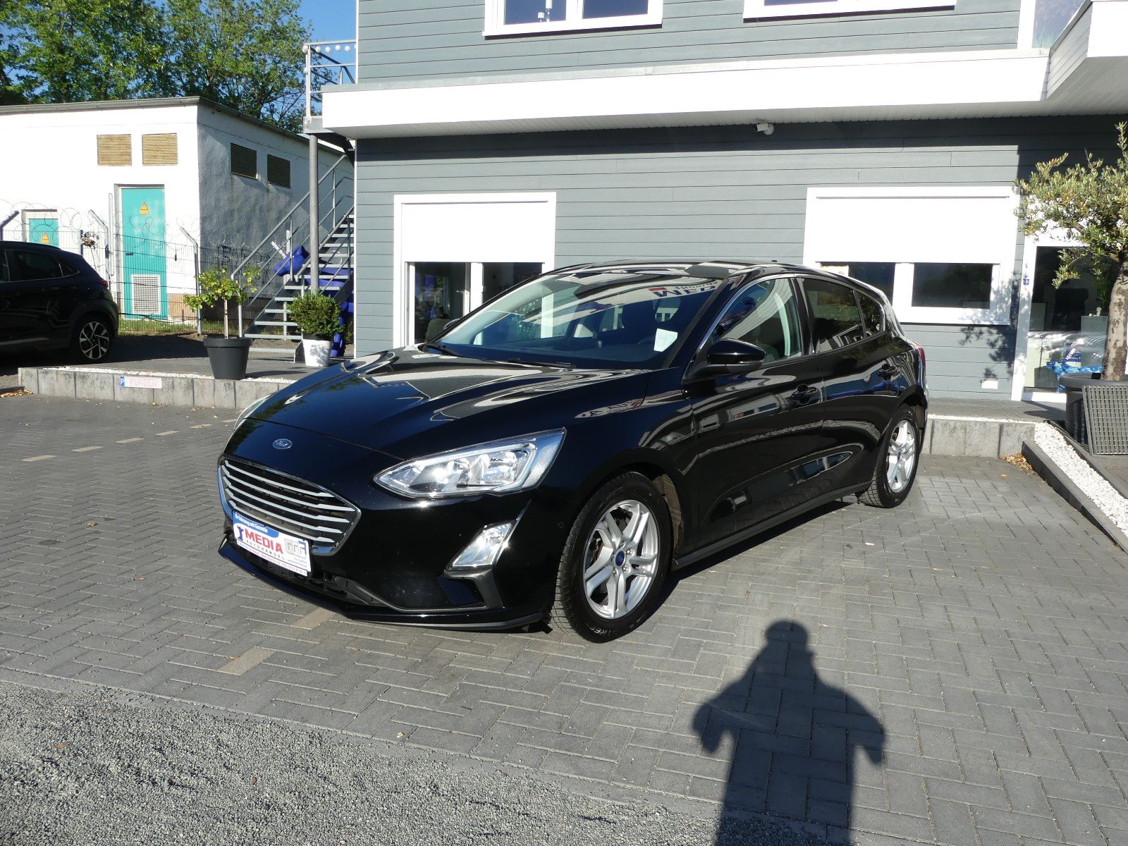 Fahrzeugabbildung Ford Focus Lim. Cool & Connect, * AUTOMATIK*