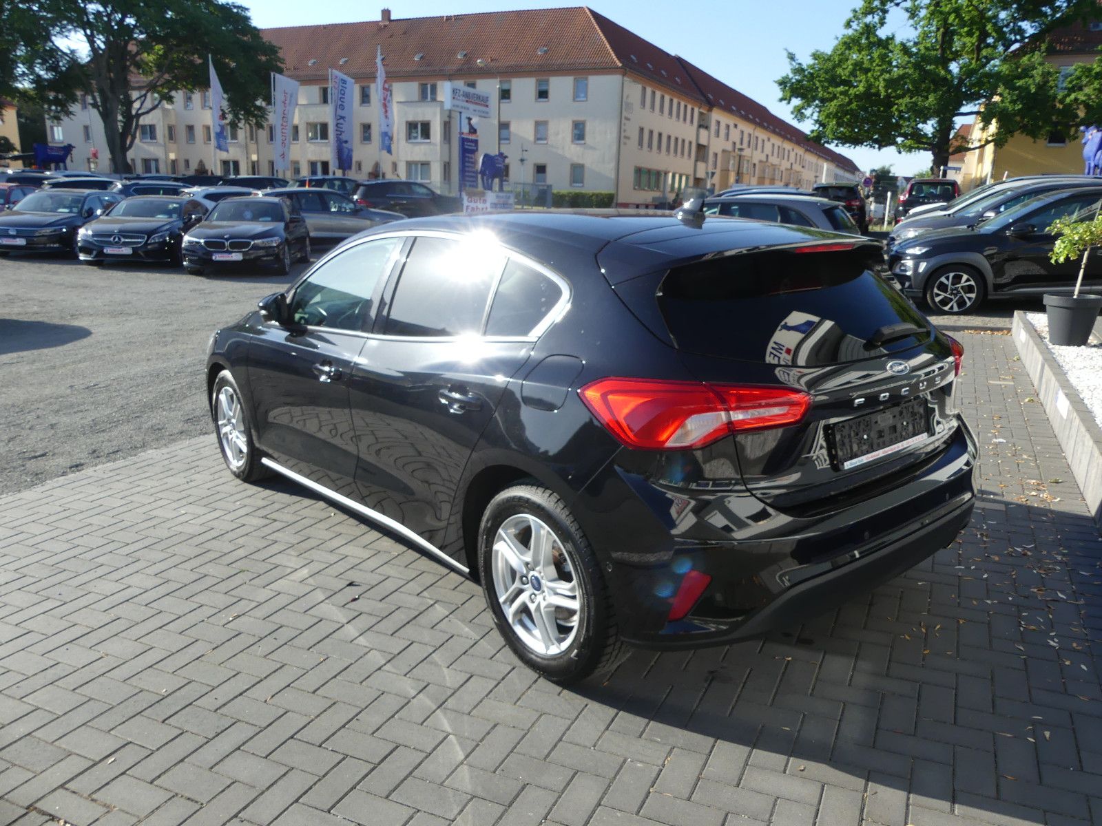 Fahrzeugabbildung Ford Focus Lim. Cool & Connect, * AUTOMATIK*