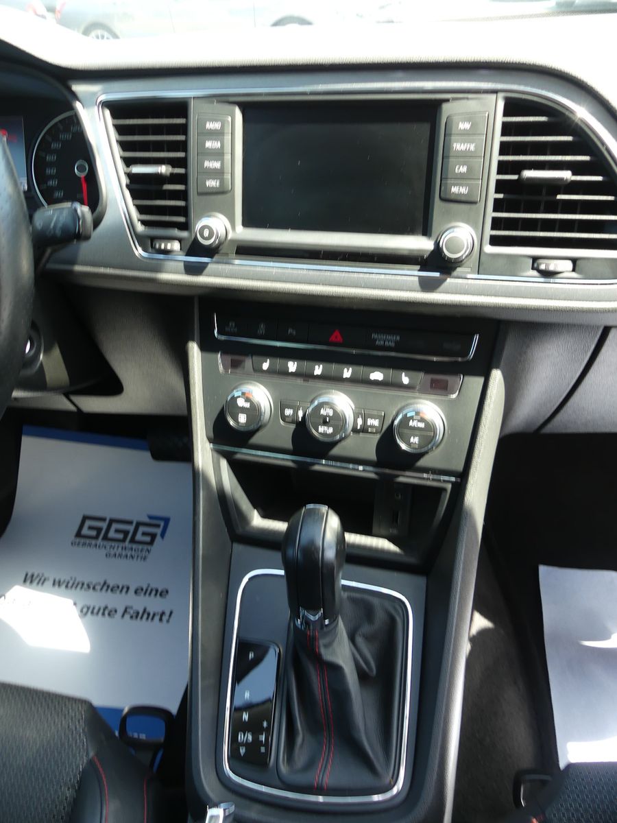 Fahrzeugabbildung SEAT Leon ST FR