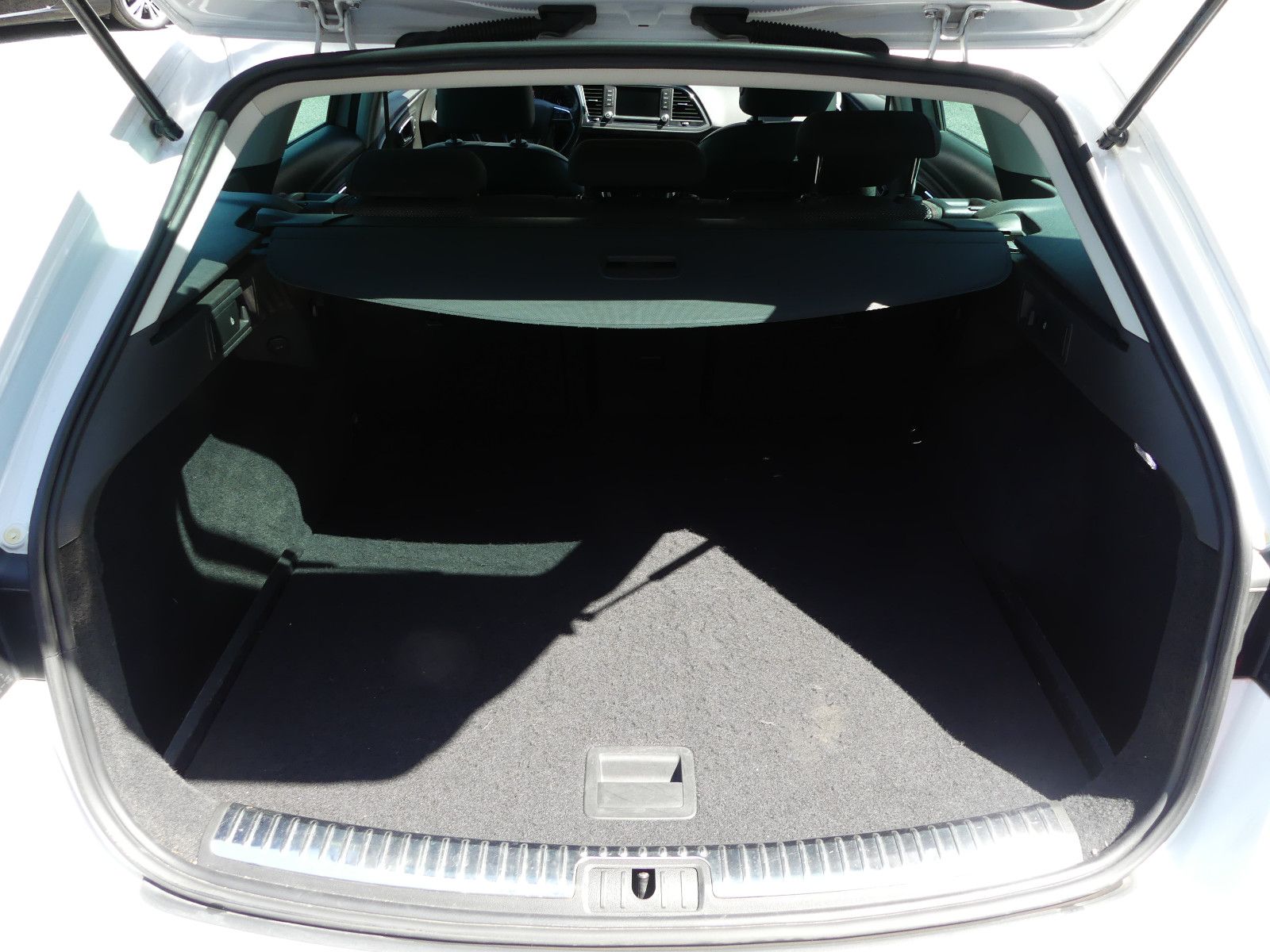Fahrzeugabbildung SEAT Leon ST FR