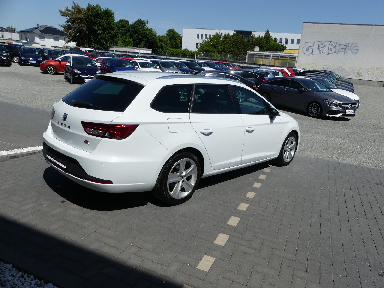Fahrzeugabbildung SEAT Leon ST FR