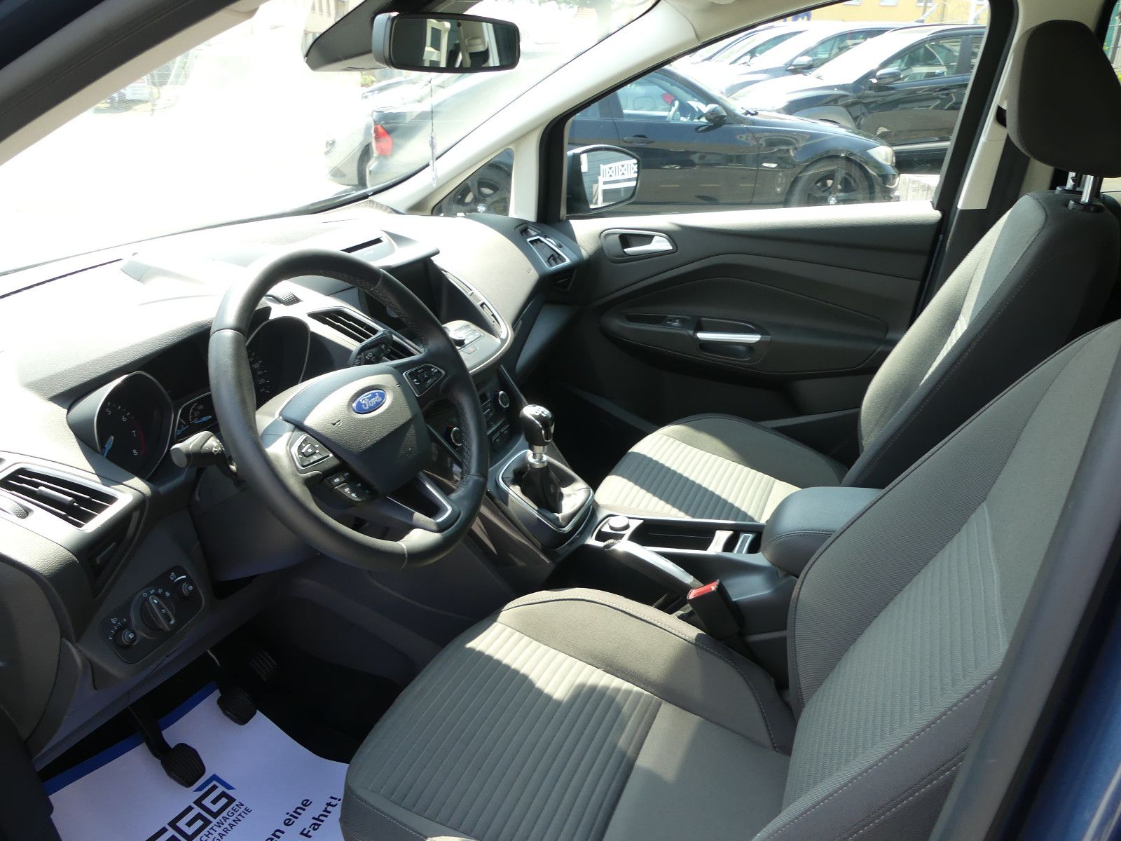 Fahrzeugabbildung Ford Grand C-Max Grand C-MAX Titanium