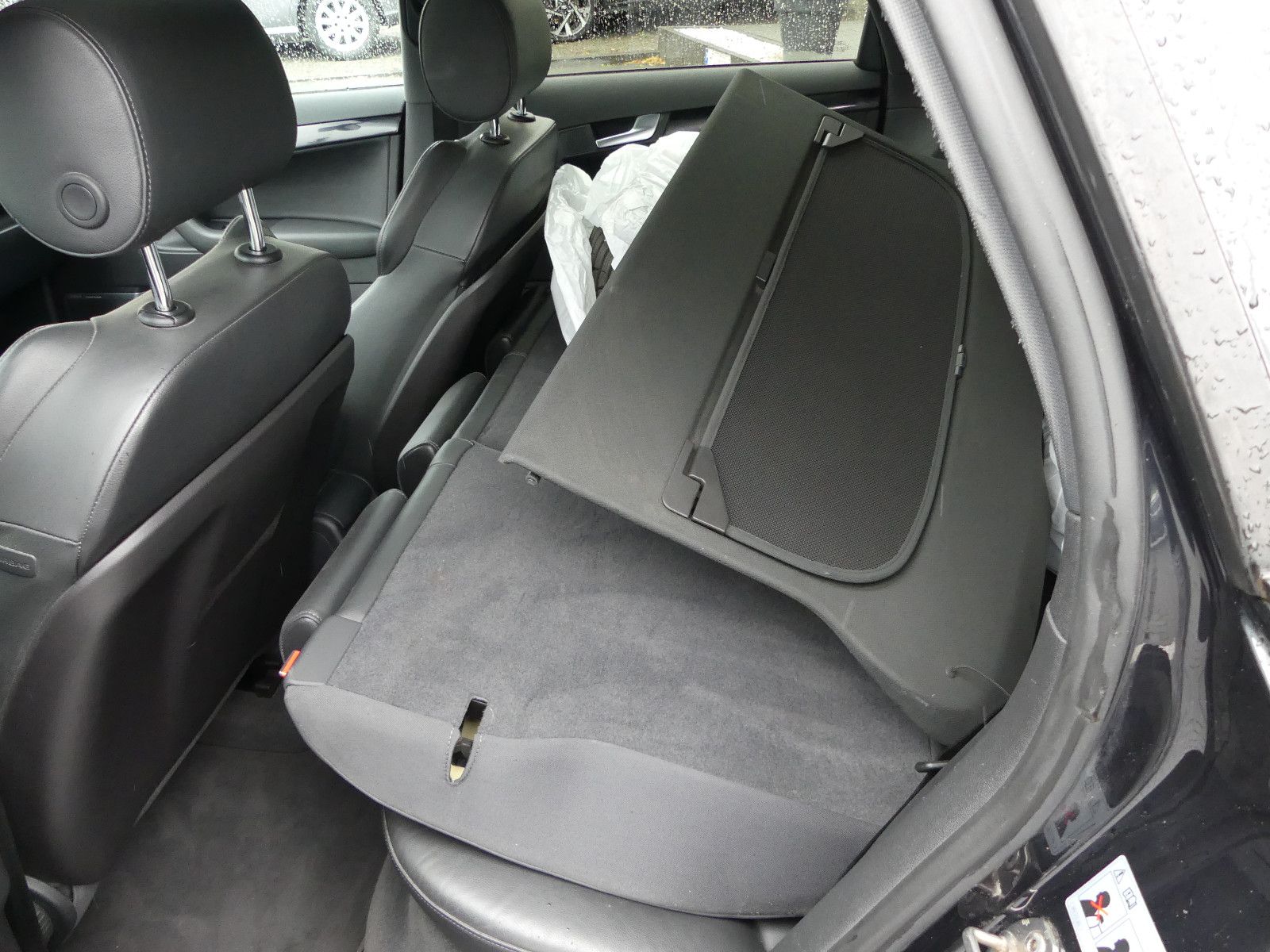 Fahrzeugabbildung Audi A3 Sportback 1.8 TFSI S line Sportpaket plus