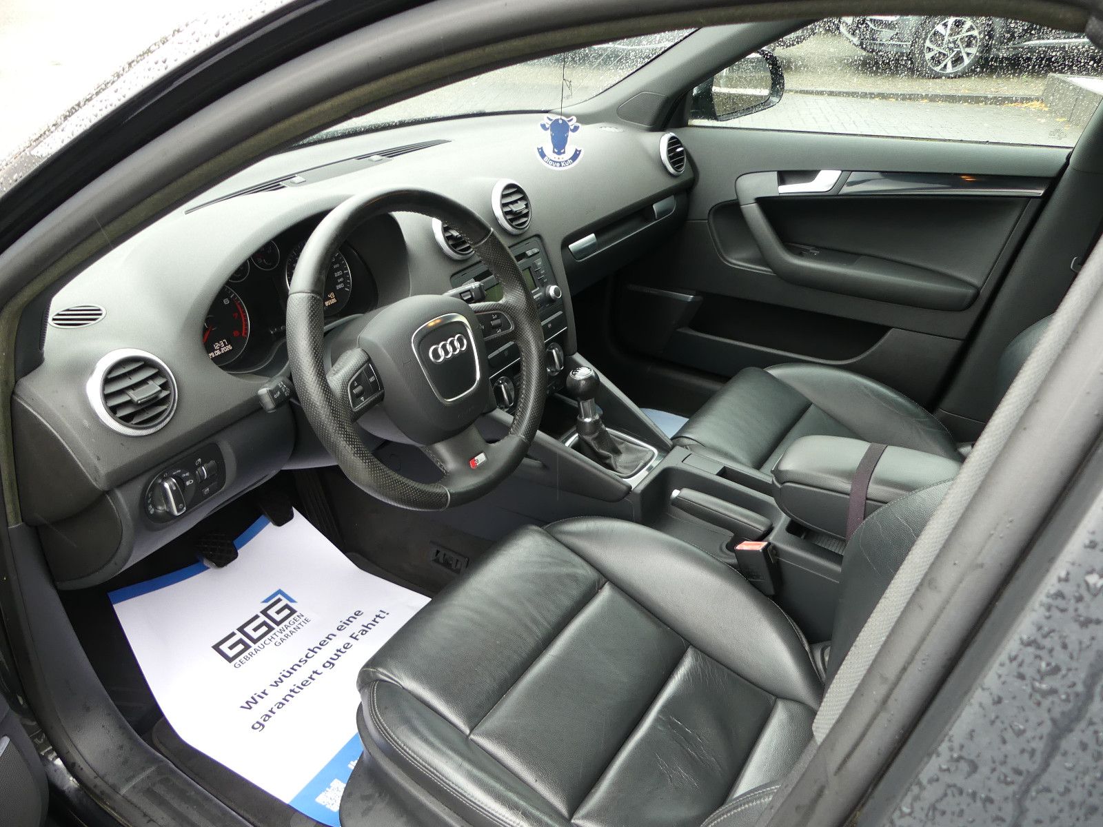 Fahrzeugabbildung Audi A3 Sportback 1.8 TFSI S line Sportpaket plus