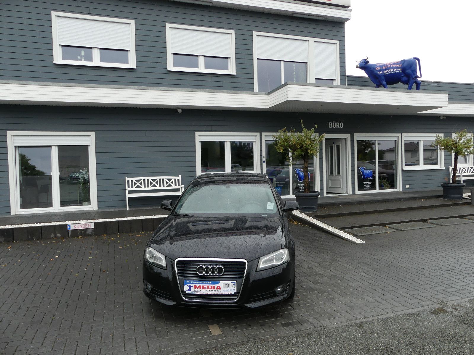Fahrzeugabbildung Audi A3 Sportback 1.8 TFSI S line Sportpaket plus