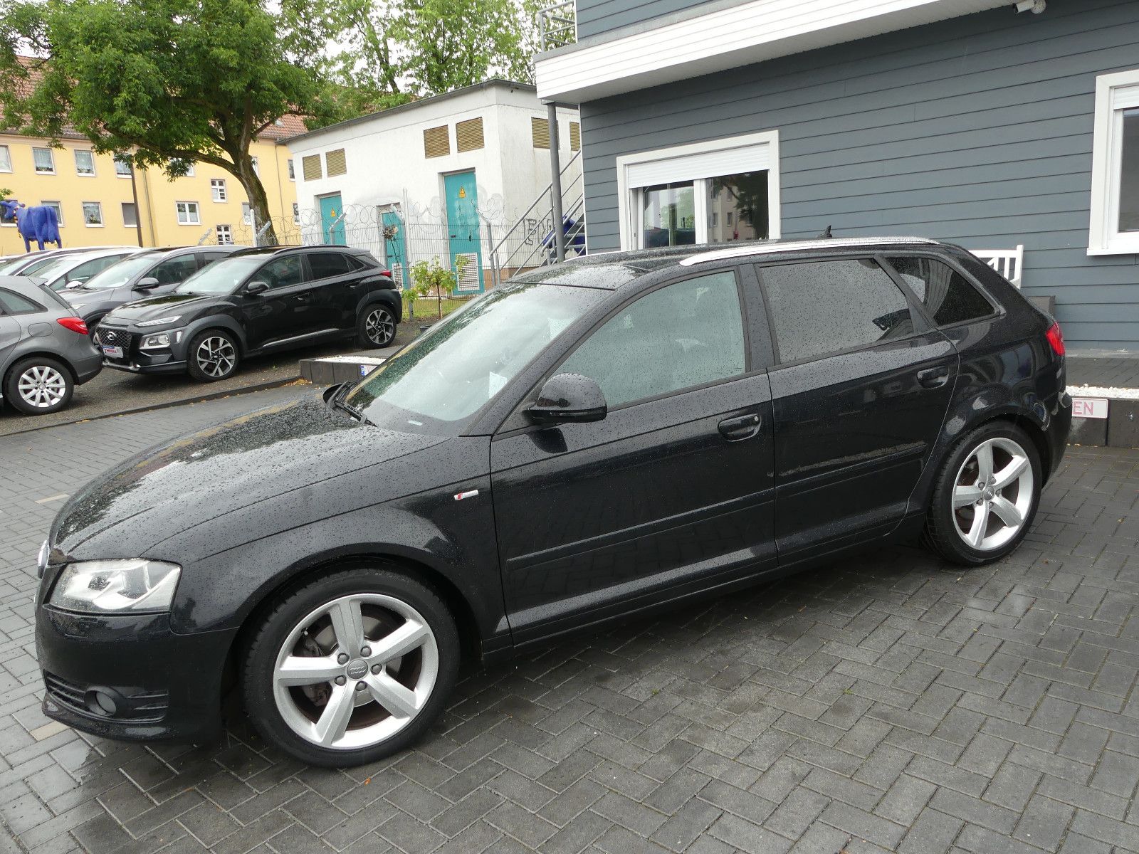 Fahrzeugabbildung Audi A3 Sportback 1.8 TFSI S line Sportpaket plus