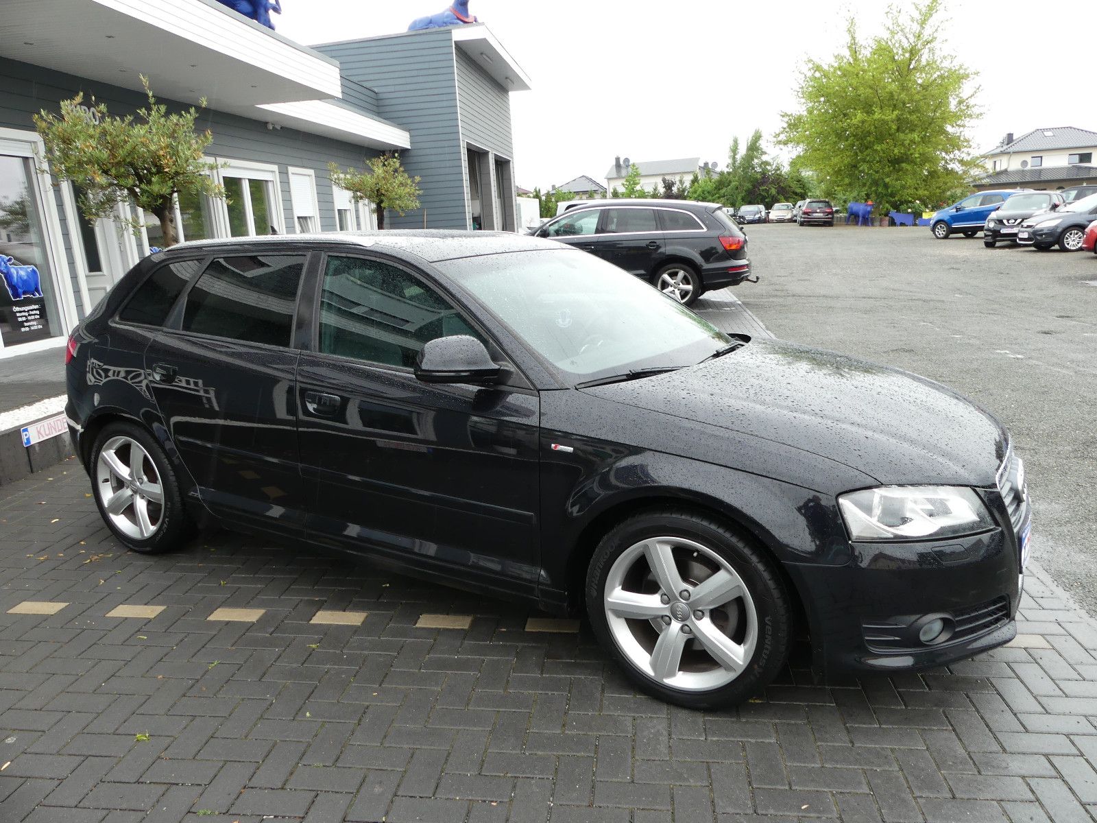 Fahrzeugabbildung Audi A3 Sportback 1.8 TFSI S line Sportpaket plus