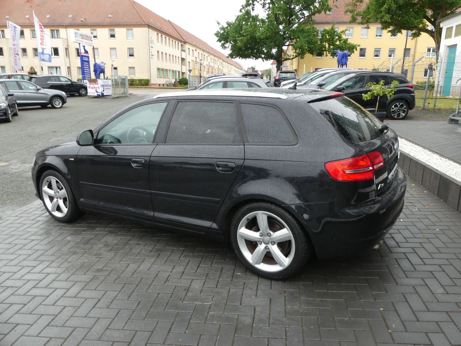 Fahrzeugabbildung Audi A3 Sportback 1.8 TFSI S line Sportpaket plus