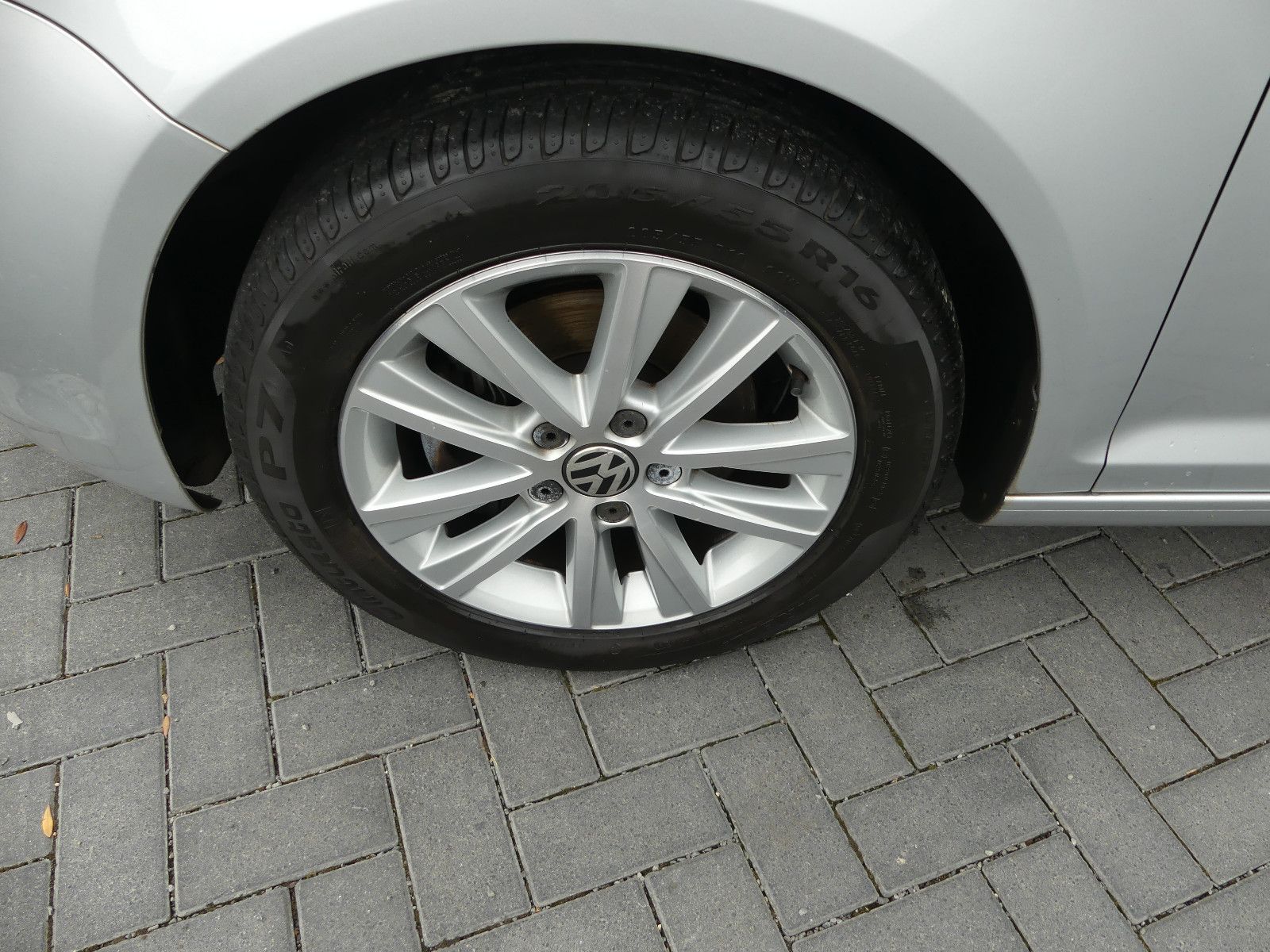 Fahrzeugabbildung Volkswagen Golf Plus VI Style"SCHECKHEFTGEPF."
