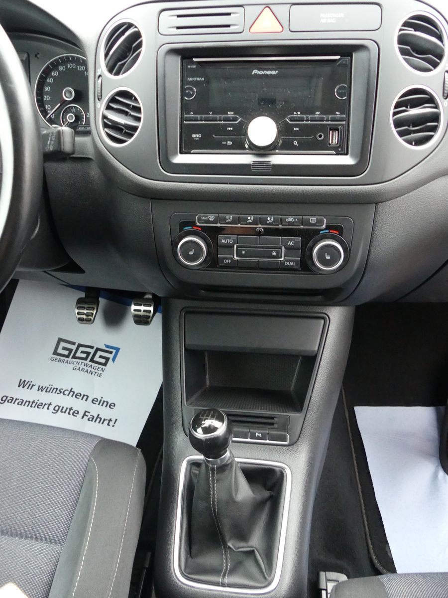 Fahrzeugabbildung Volkswagen Golf Plus VI Style"SCHECKHEFTGEPF."