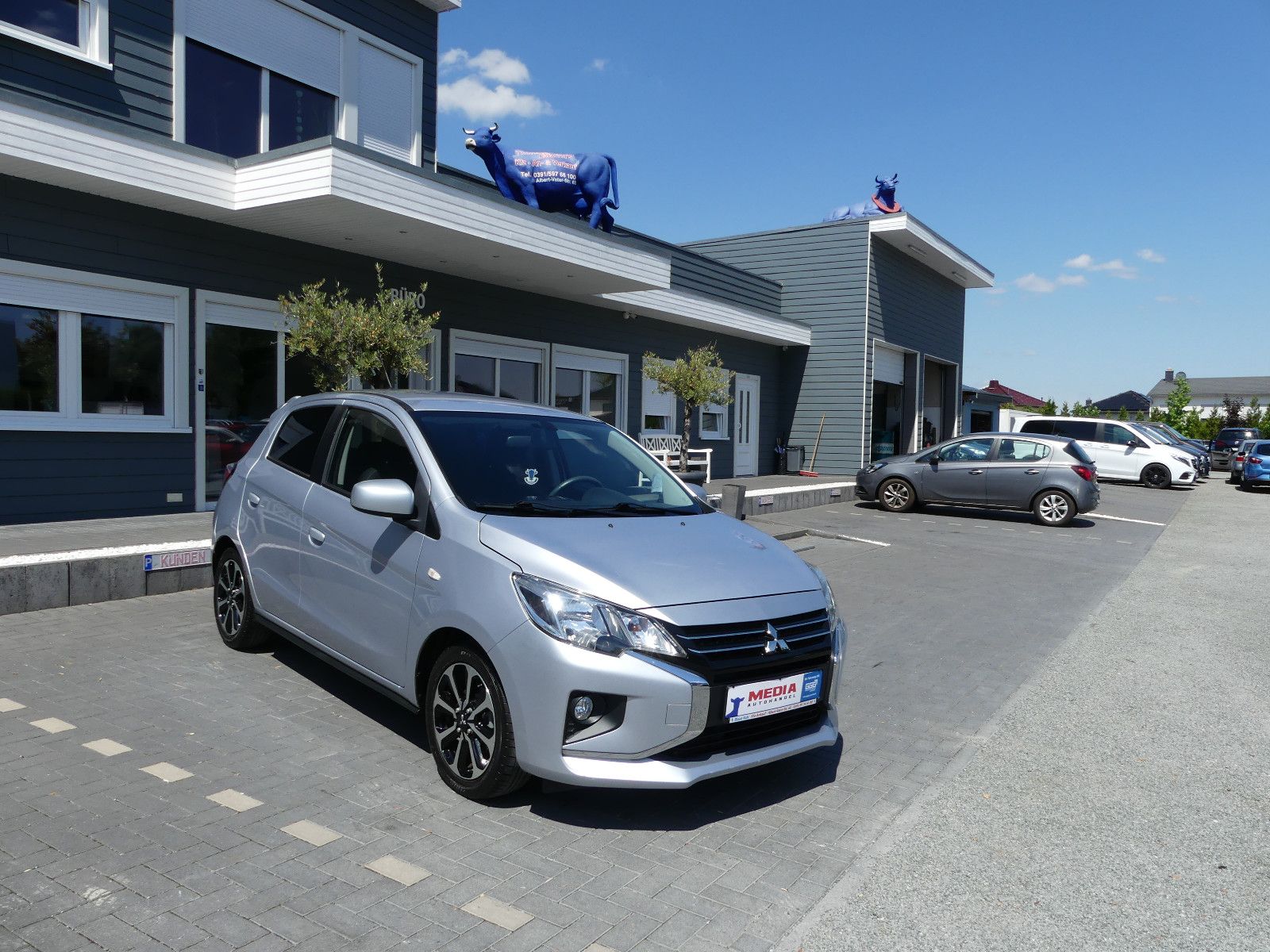 Fahrzeugabbildung Mitsubishi Space Star Intro Edition+"24TKM"AUTOMATIK"