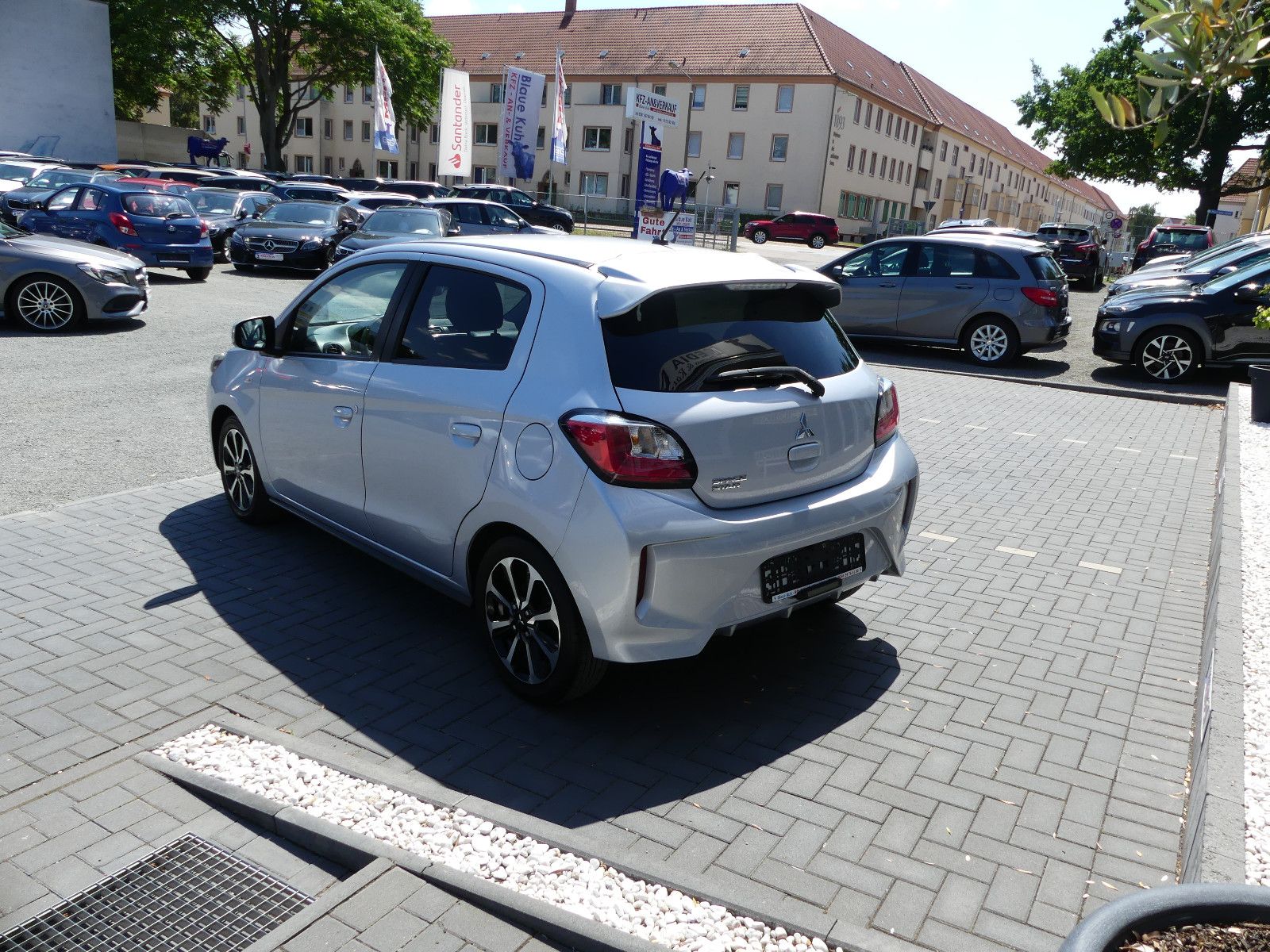 Fahrzeugabbildung Mitsubishi Space Star Intro Edition+"24TKM"AUTOMATIK"
