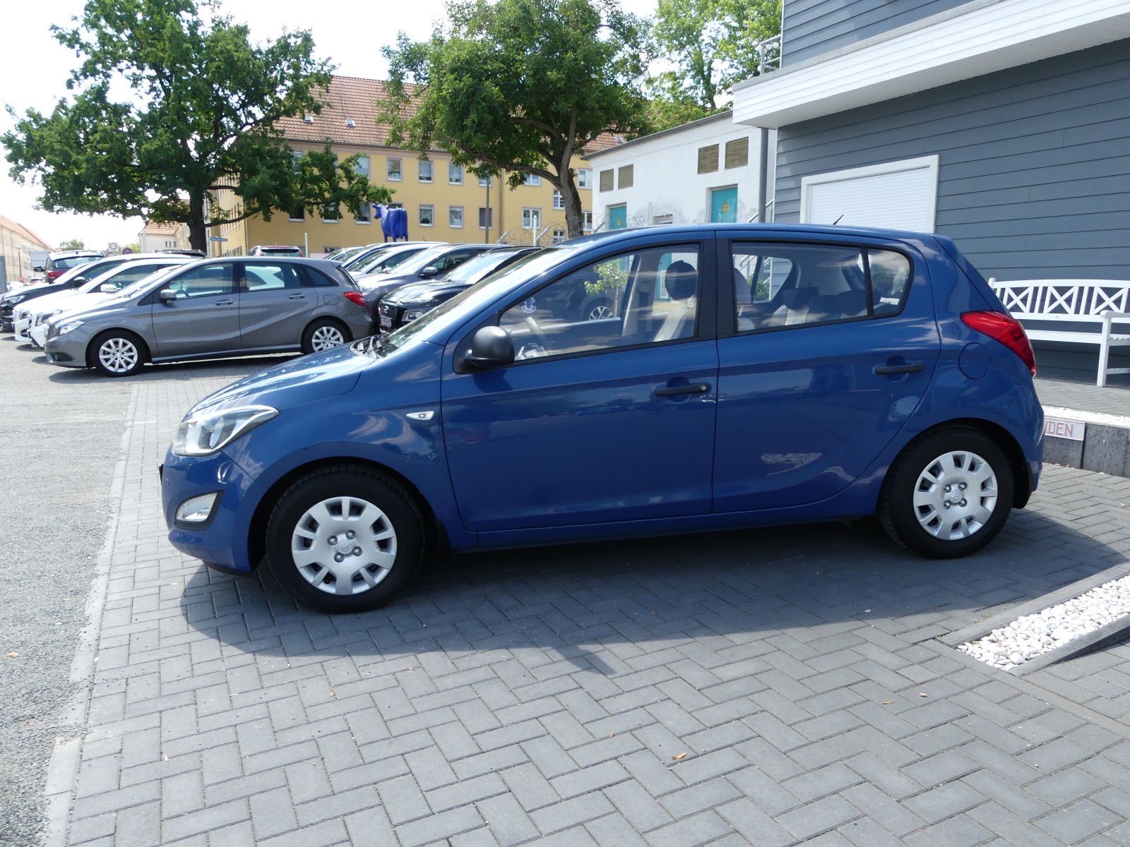 Fahrzeugabbildung Hyundai i20 Classic"76TKM"