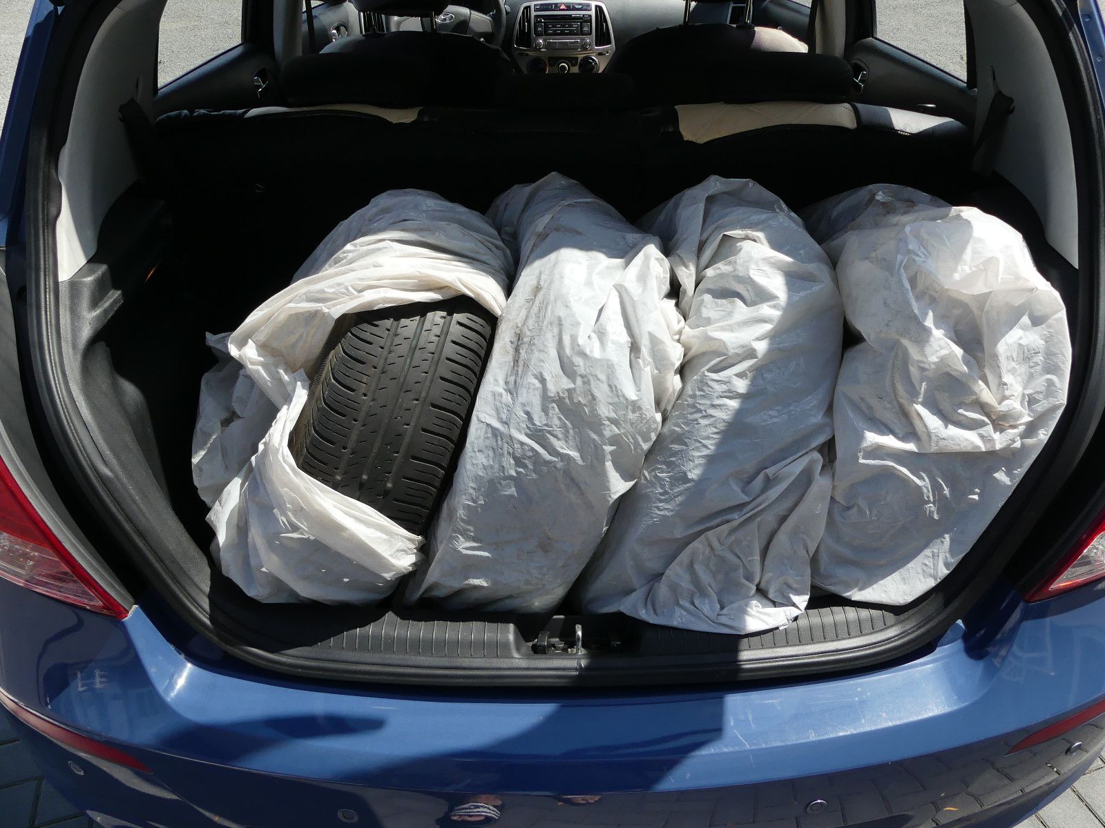 Fahrzeugabbildung Hyundai i20 Classic"76TKM"
