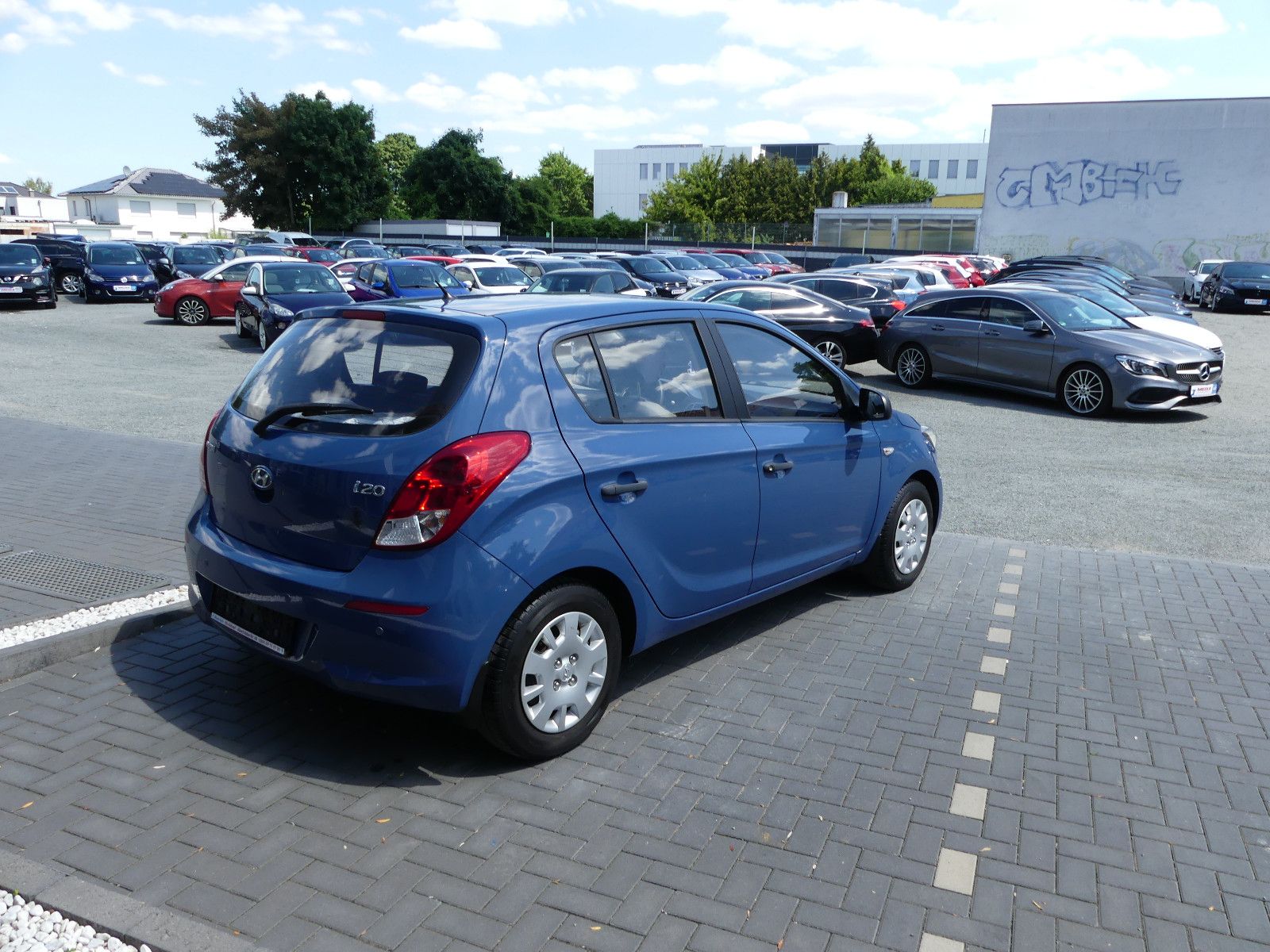 Fahrzeugabbildung Hyundai i20 Classic"76TKM"